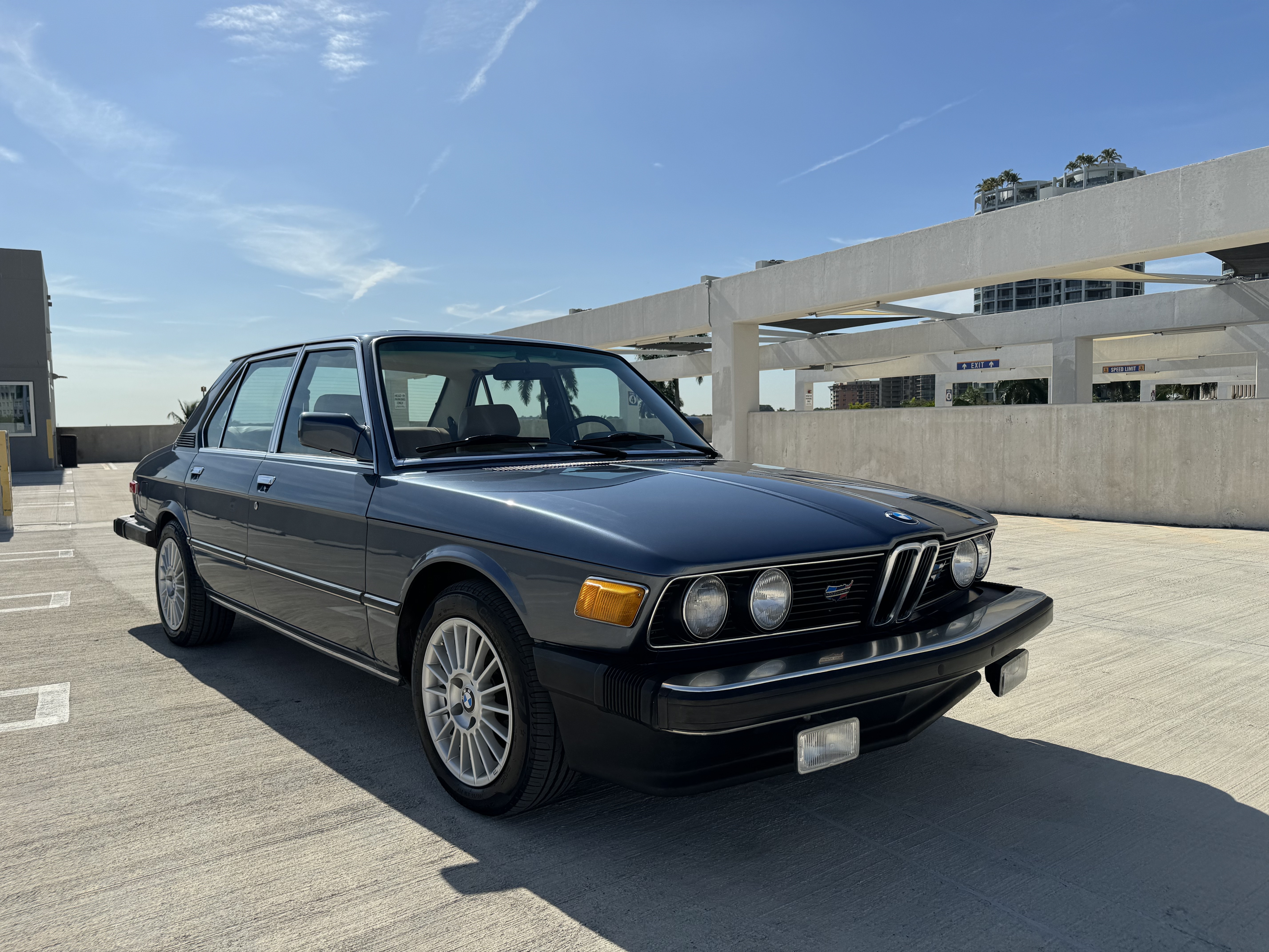 1980 BMW 5 Series 4