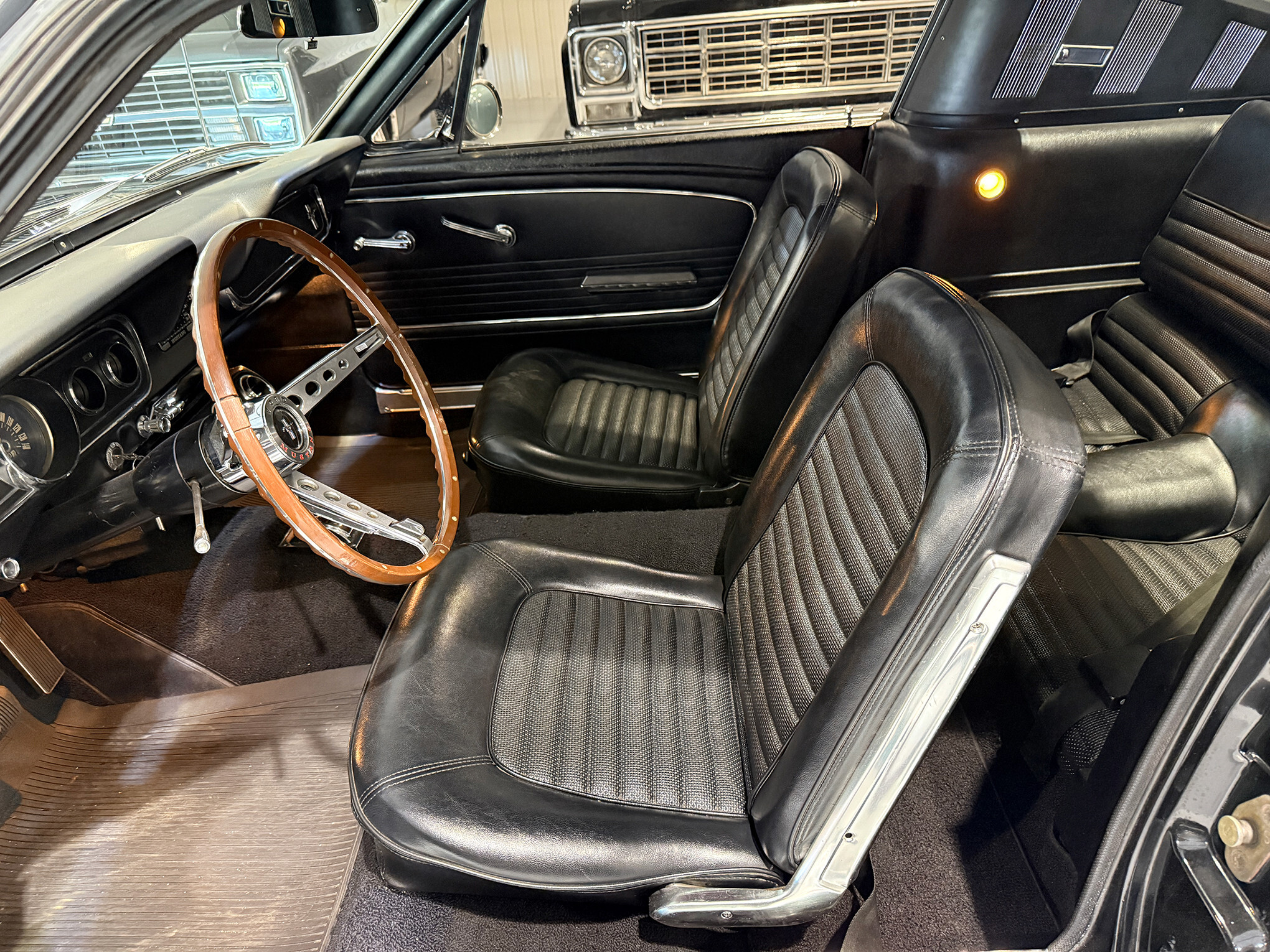 1966 Ford Mustang 2+2 Fastback 20