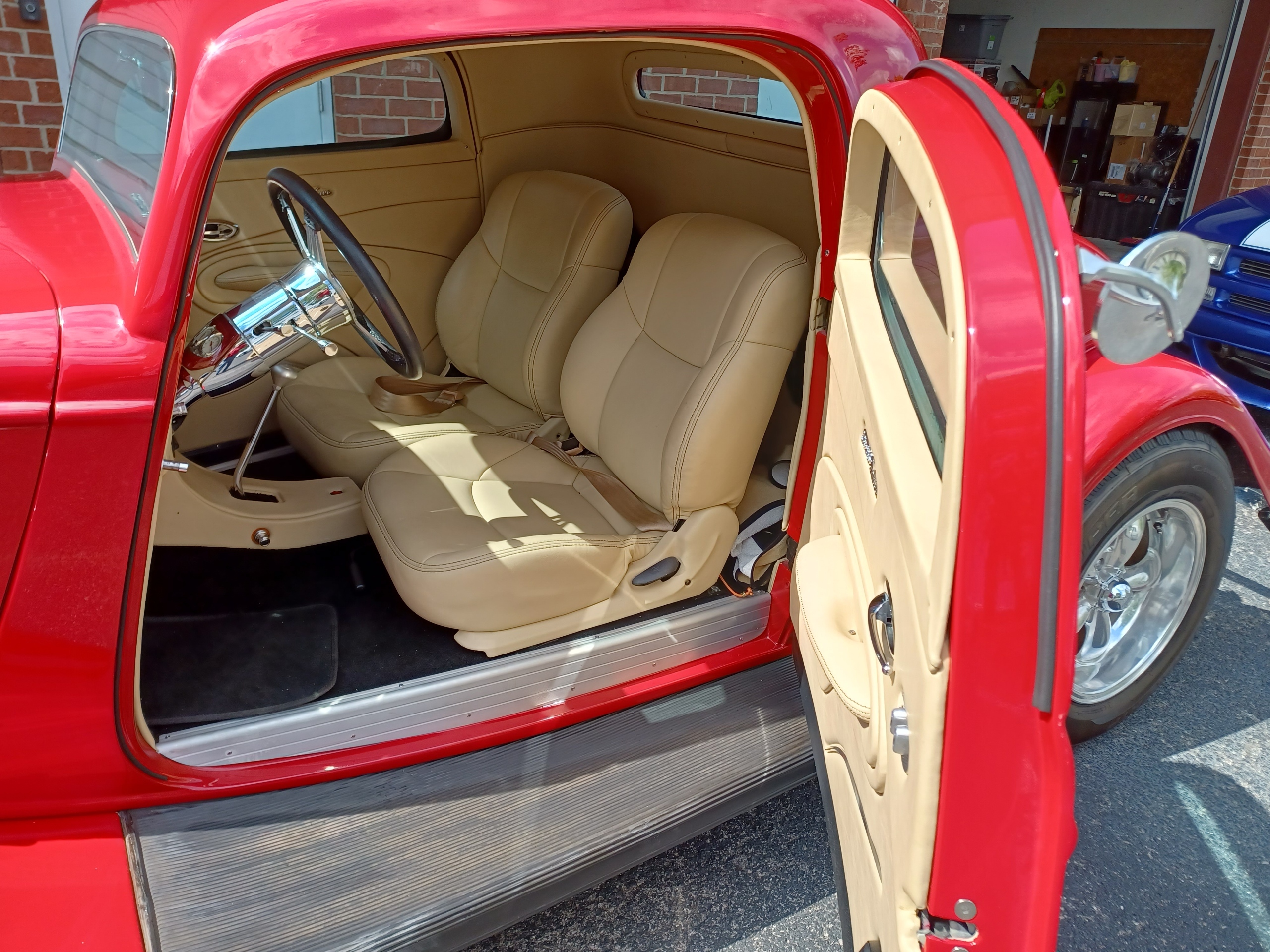 1934 Ford 3 Window 26
