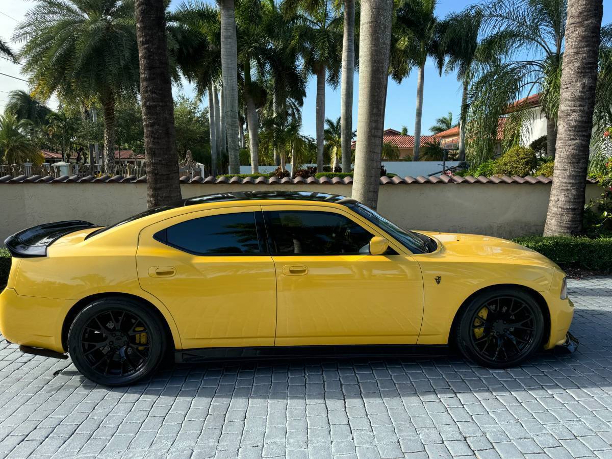 2006 Dodge Charger 6