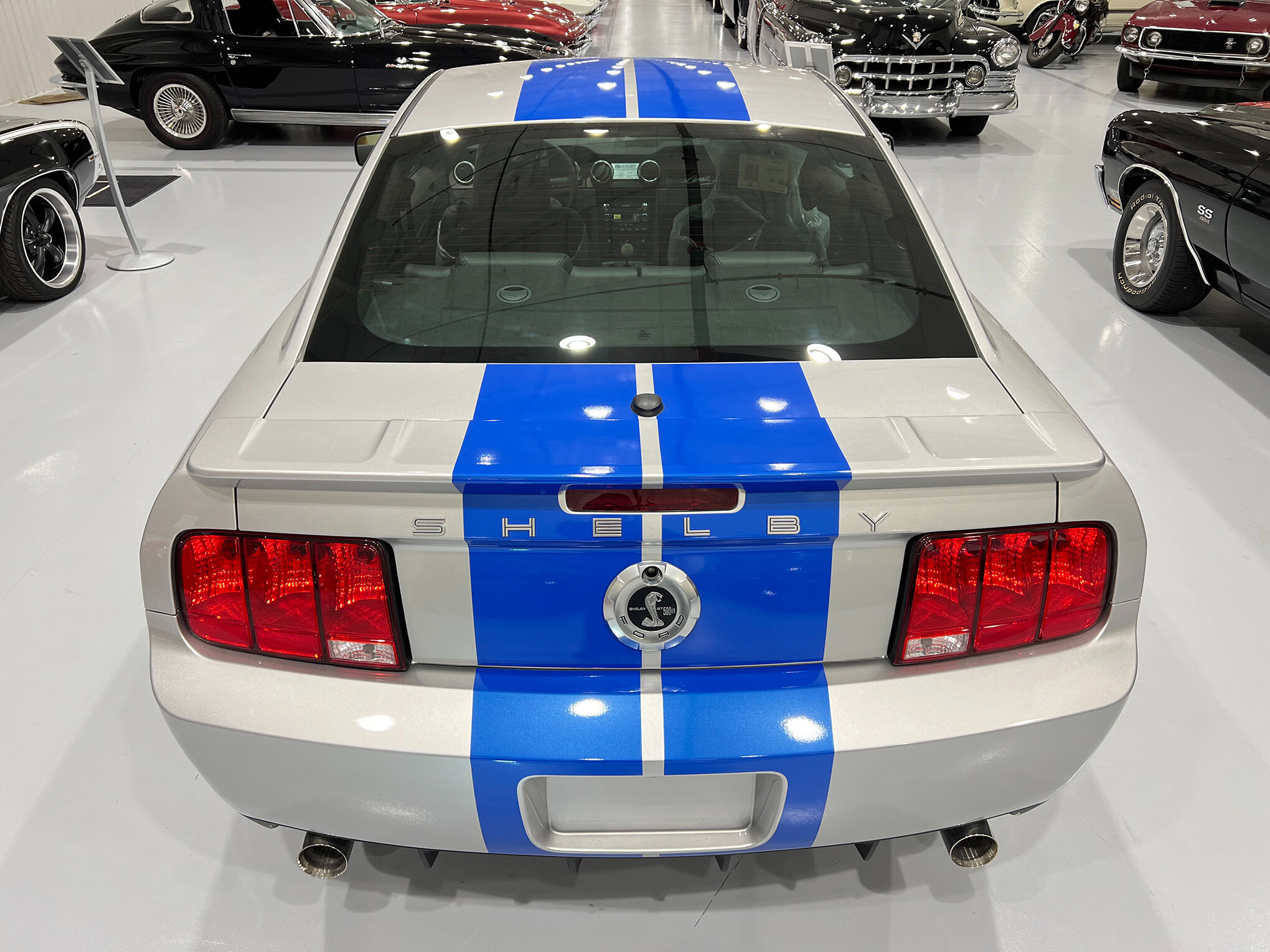 2009 Ford  Shelby GT500 KR 8
