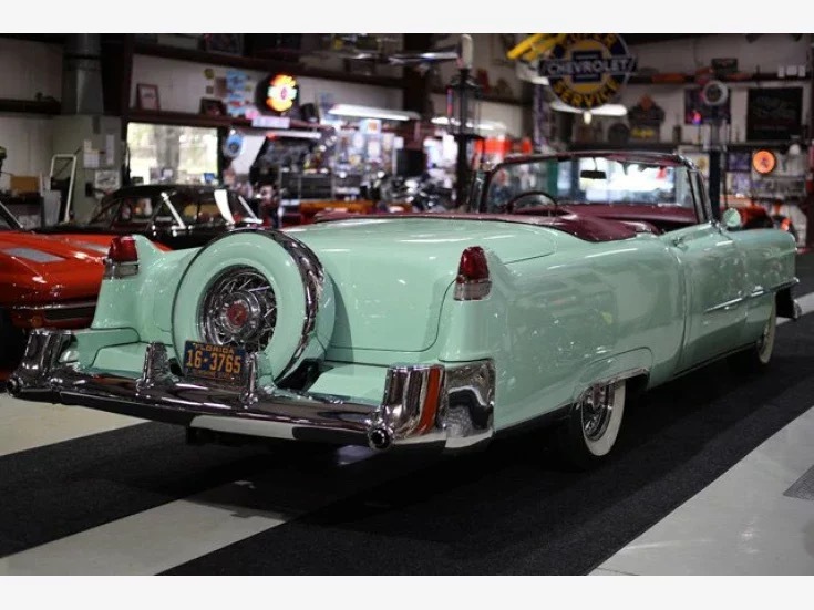 1954 Cadillac 62 Series 28