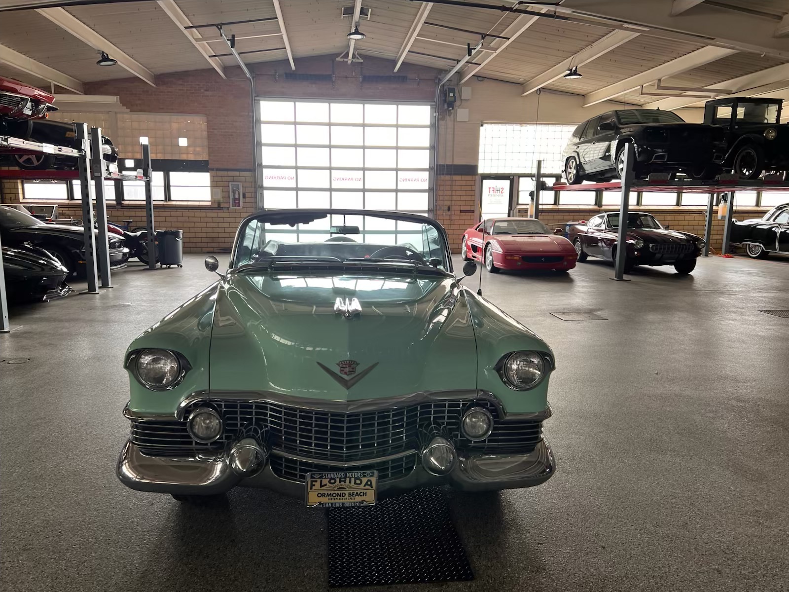 1954 Cadillac 62 Series 18