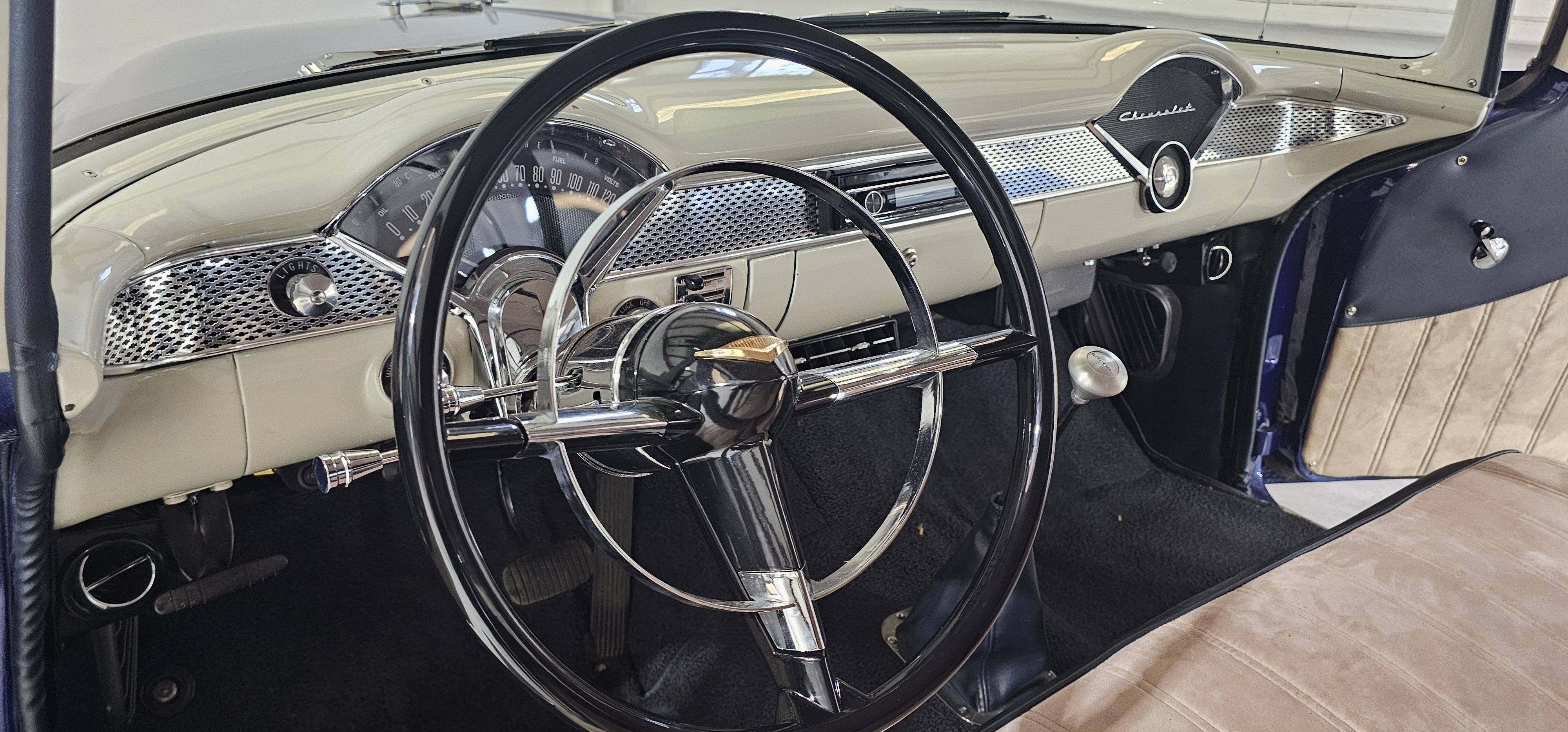 1955 Chevrolet Bel Air 115