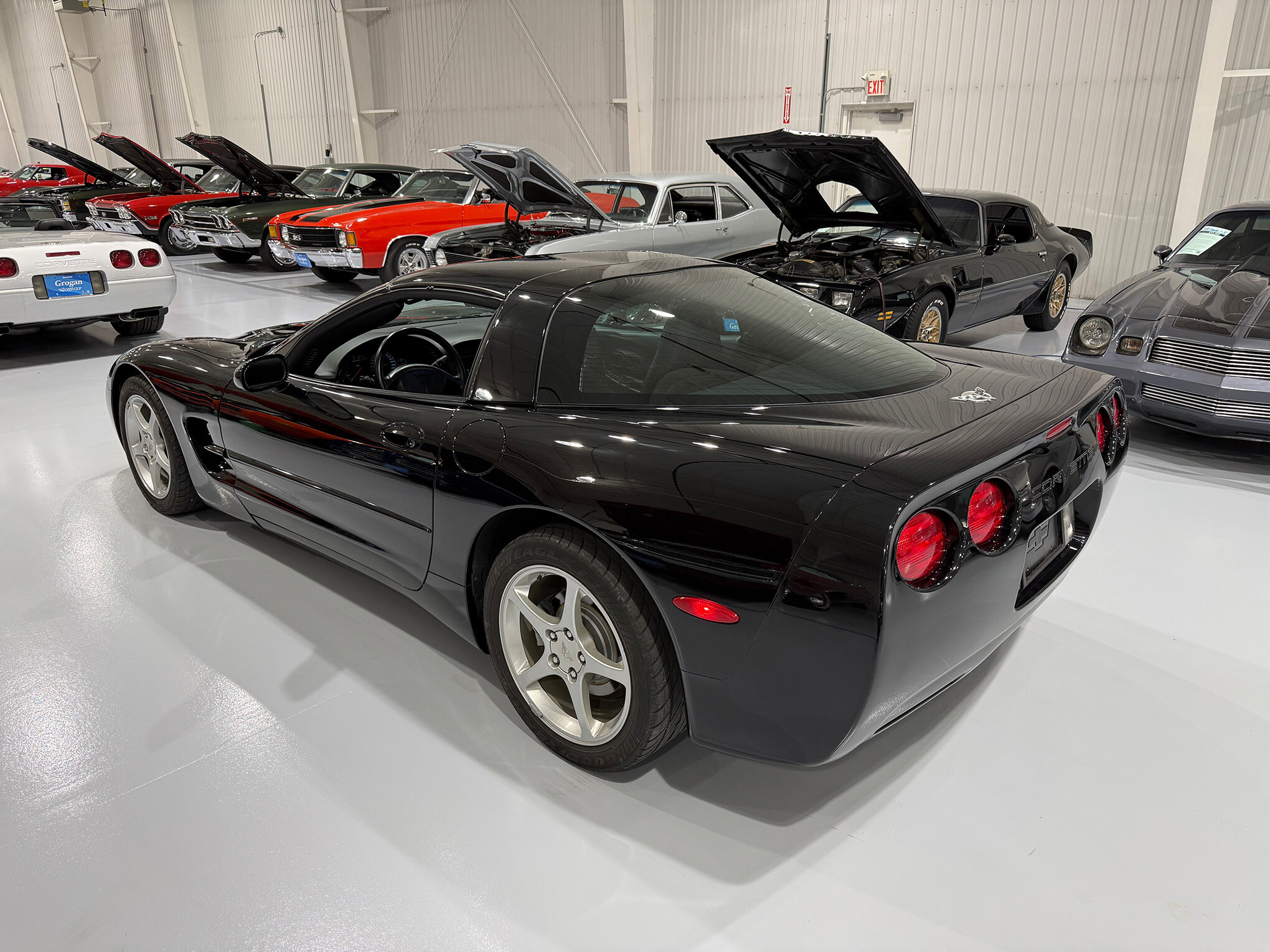 2003 Chevrolet Corvette 5