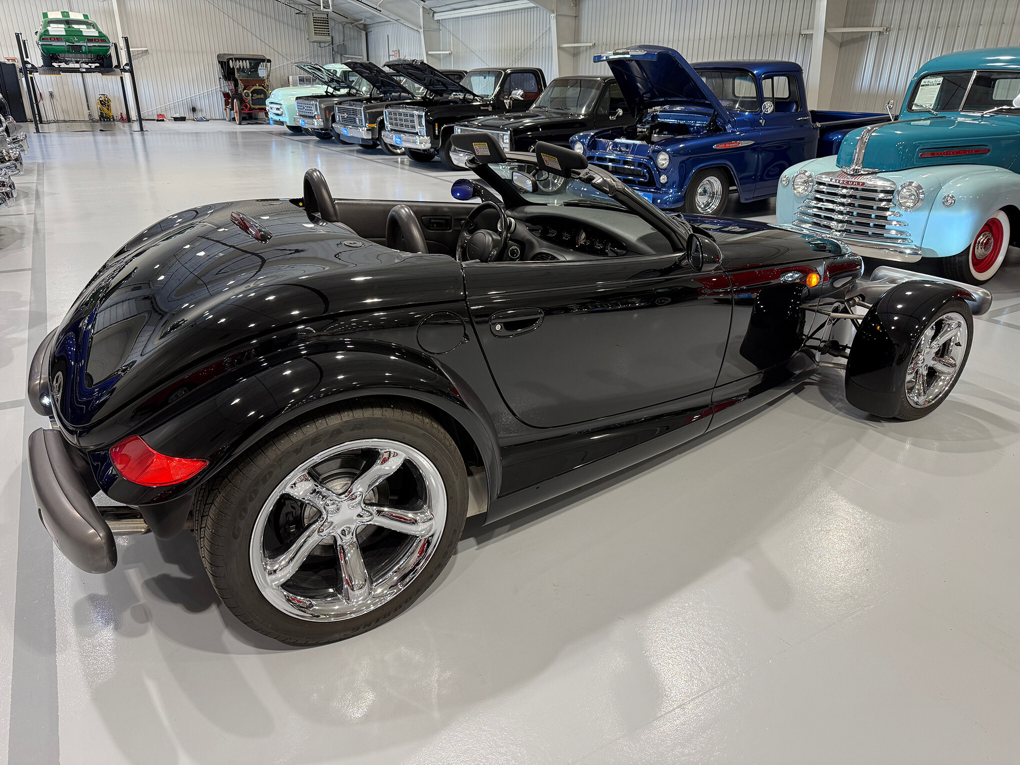 1999 Plymouth Prowler 6