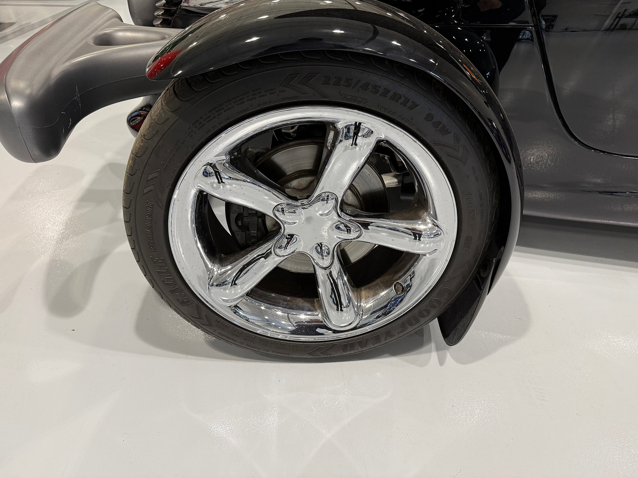 1999 Plymouth Prowler 17