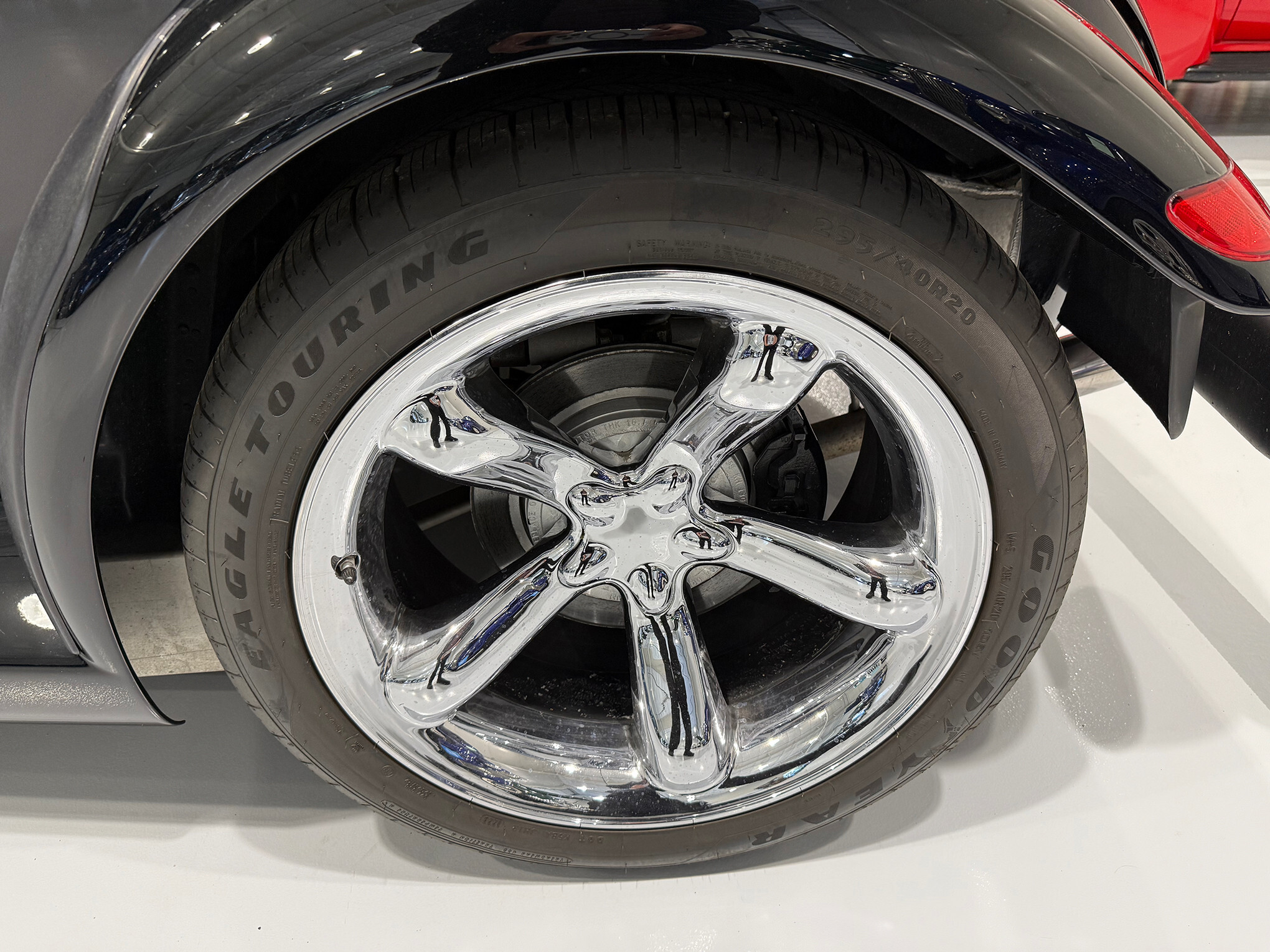 1999 Plymouth Prowler 18