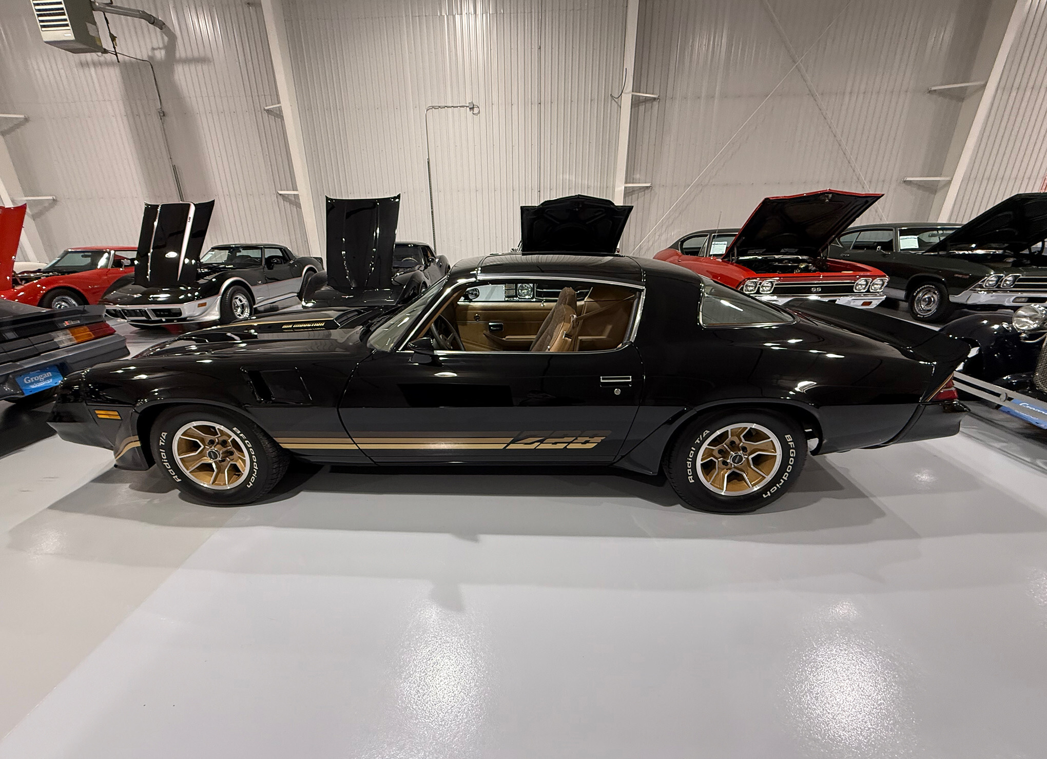 1981 Chevrolet Camaro Z-28 4
