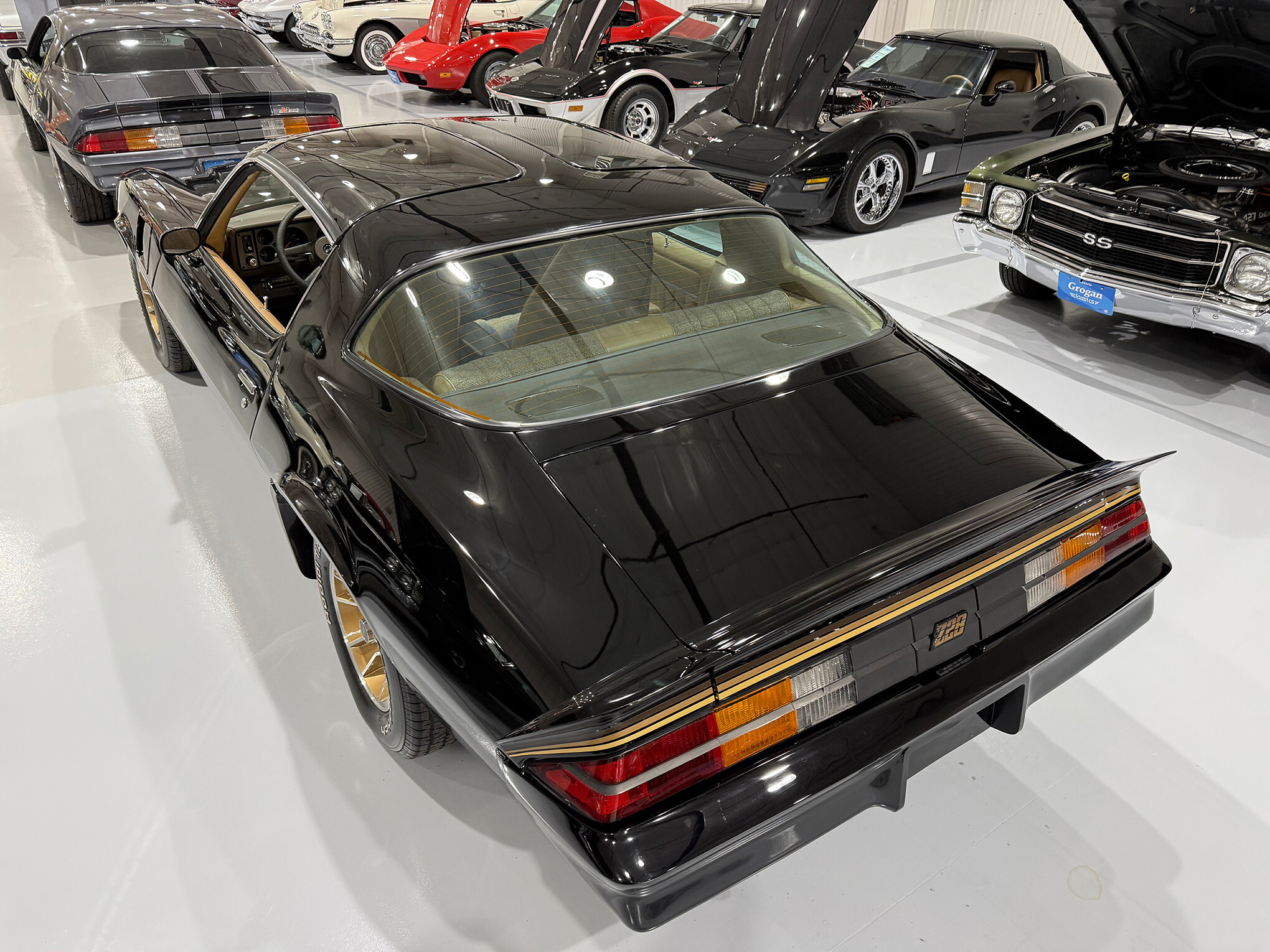 1981 Chevrolet Camaro Z-28 8