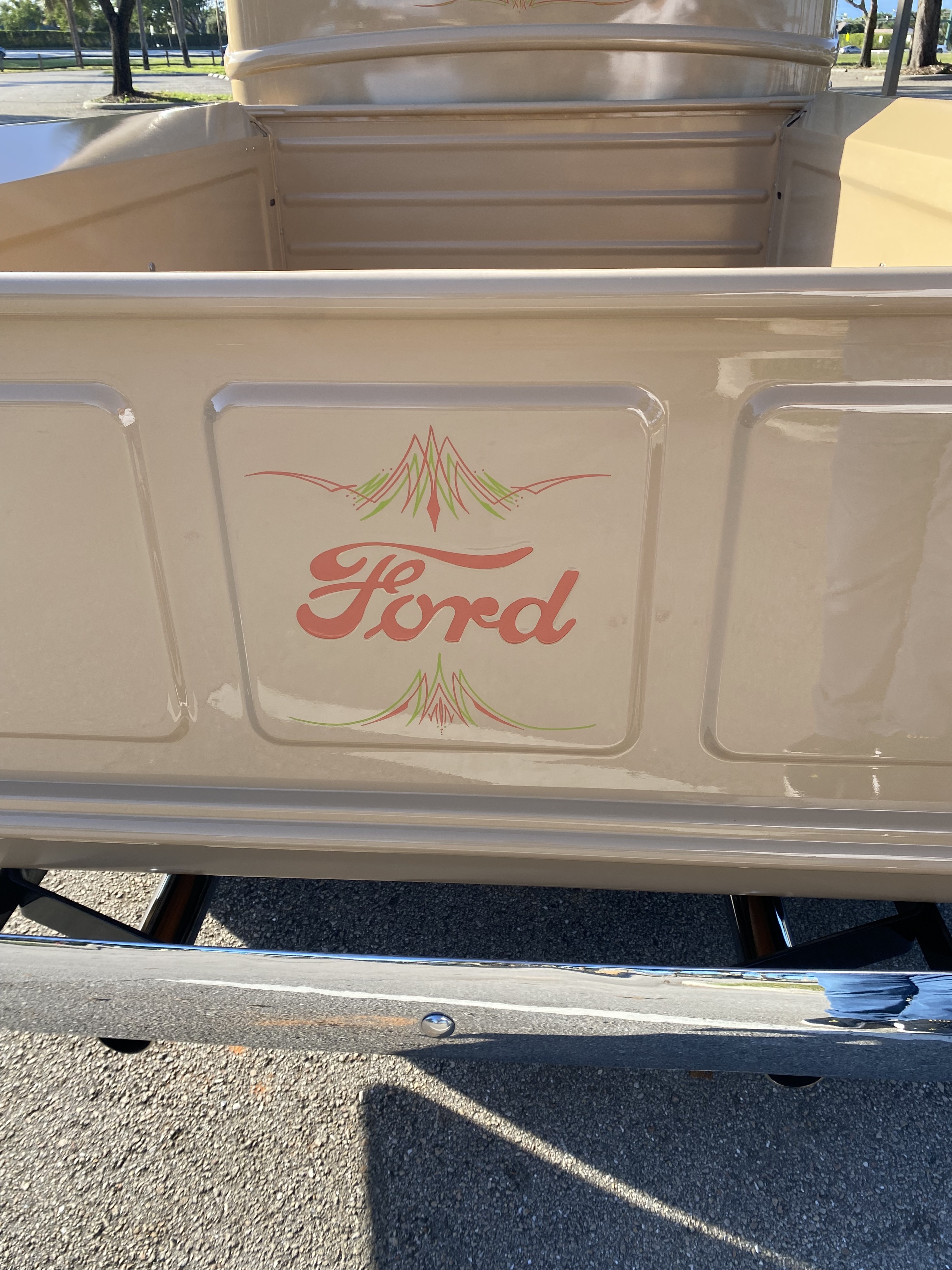 1946 Ford Pickup 31