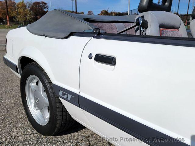 1986 Ford Mustang 20