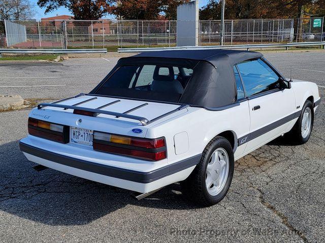 1986 Ford Mustang 9