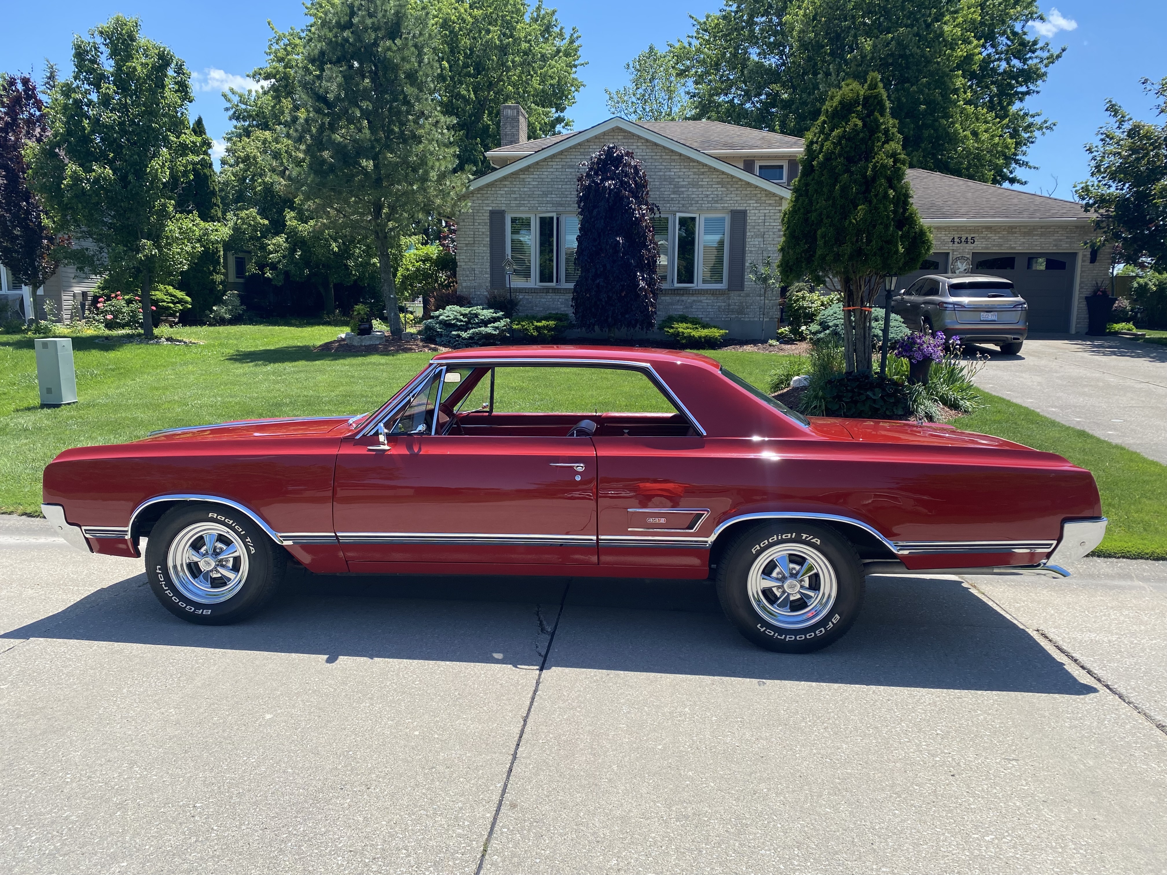1965 Oldsmobile Cutlass 1