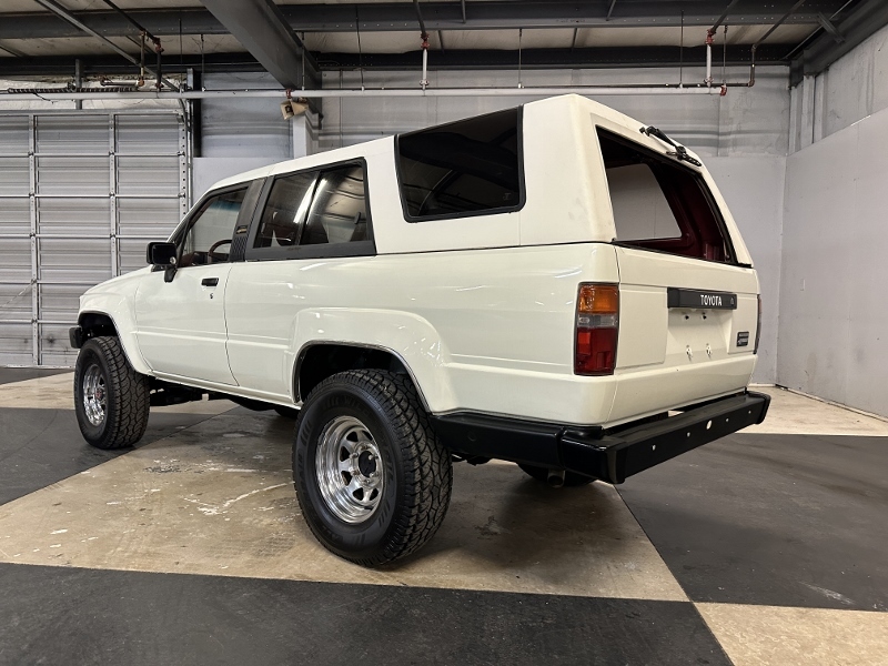 1987 Toyota 4 Runner 6
