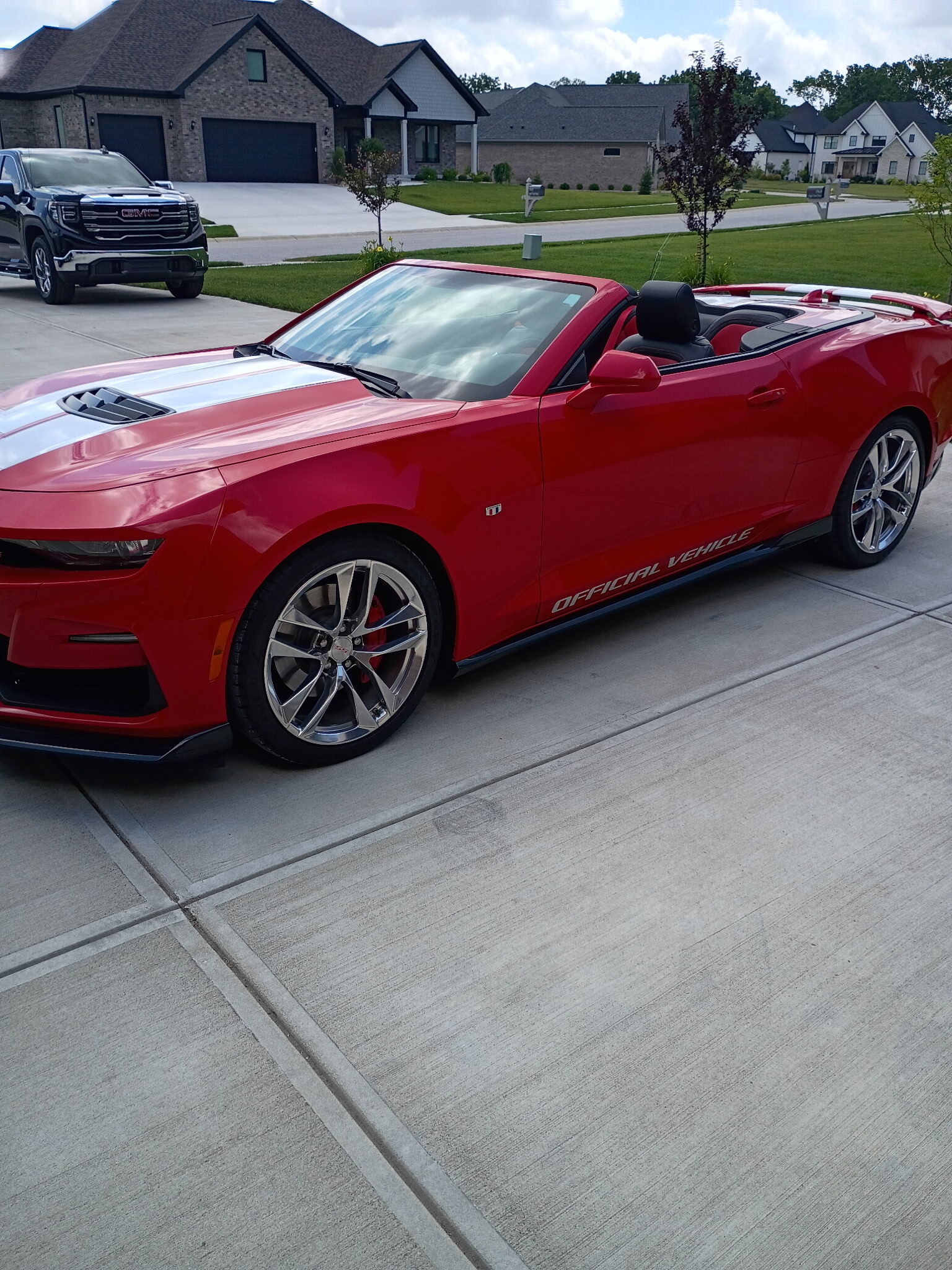 2020 Chevrolet Camaro 2