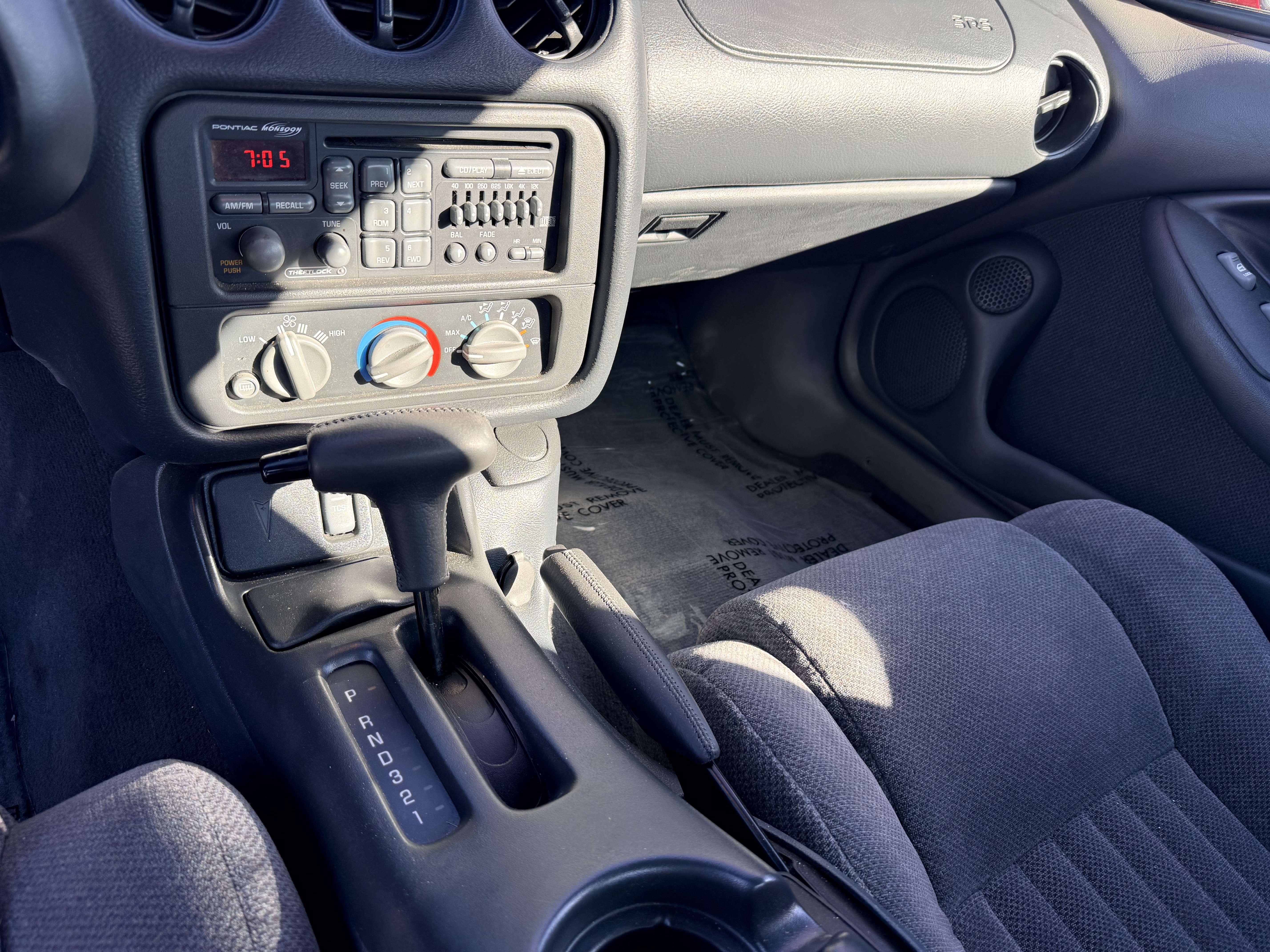 1999 Pontiac Firebird 12