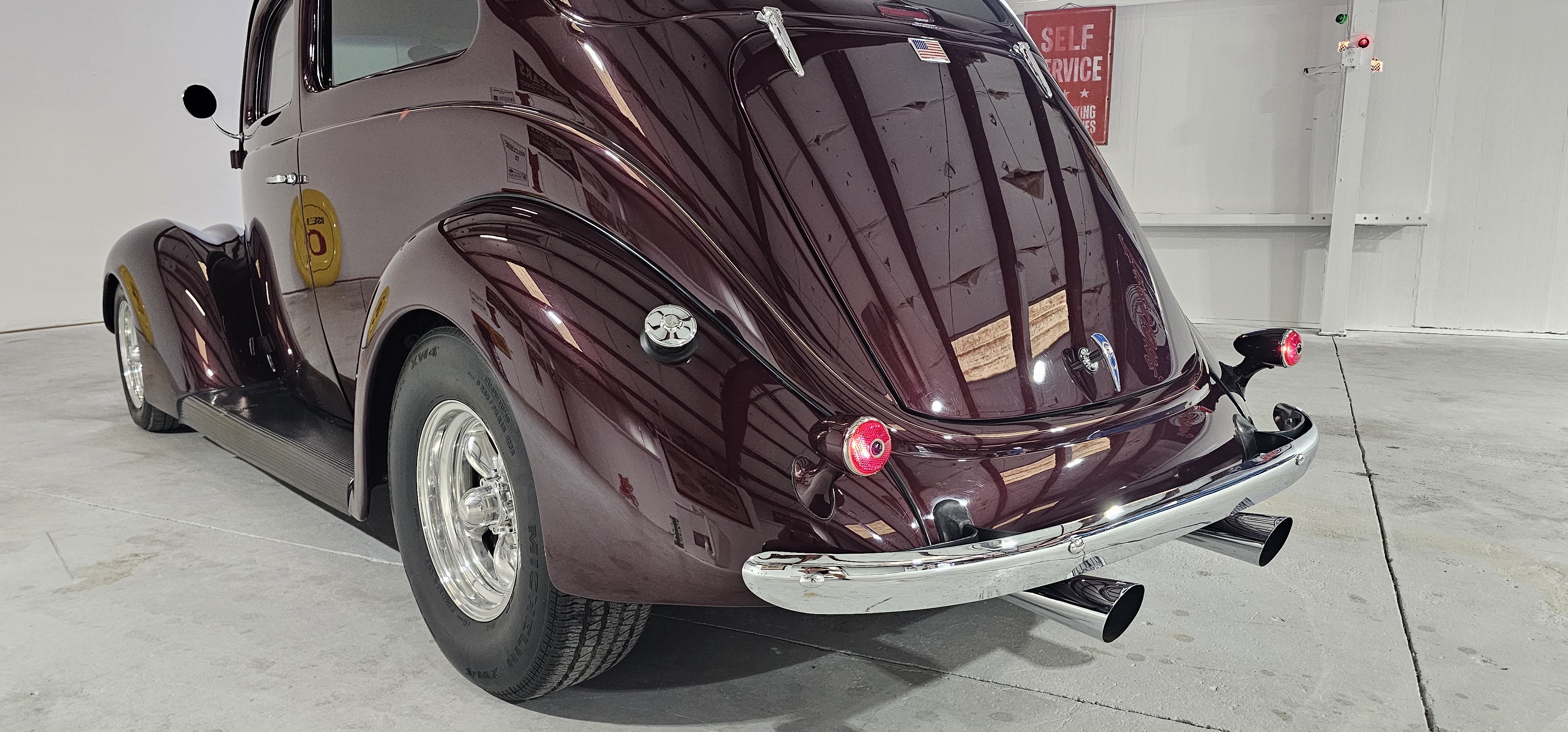 1937 Ford Slant Back Street Rod 15