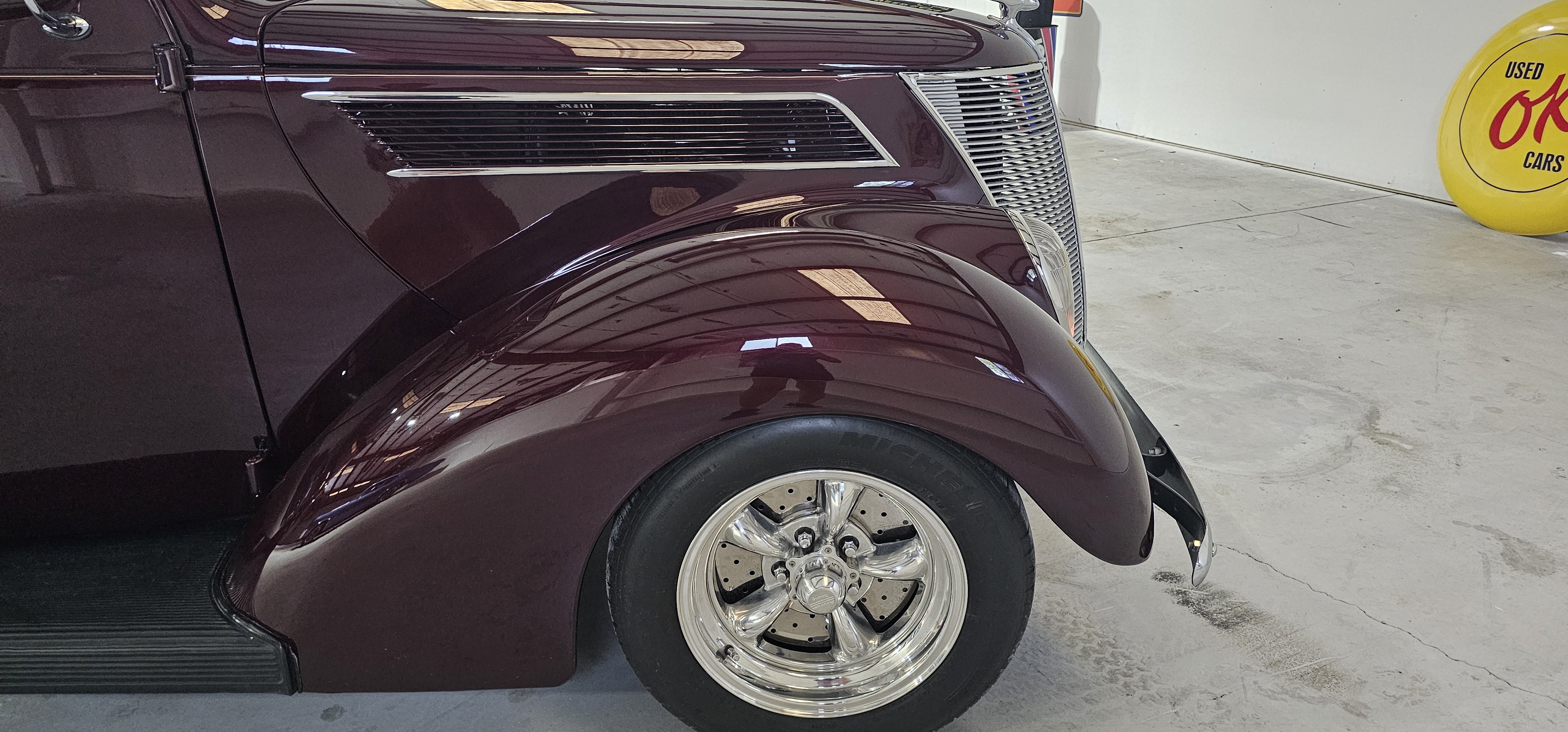 1937 Ford Slant Back Street Rod 18