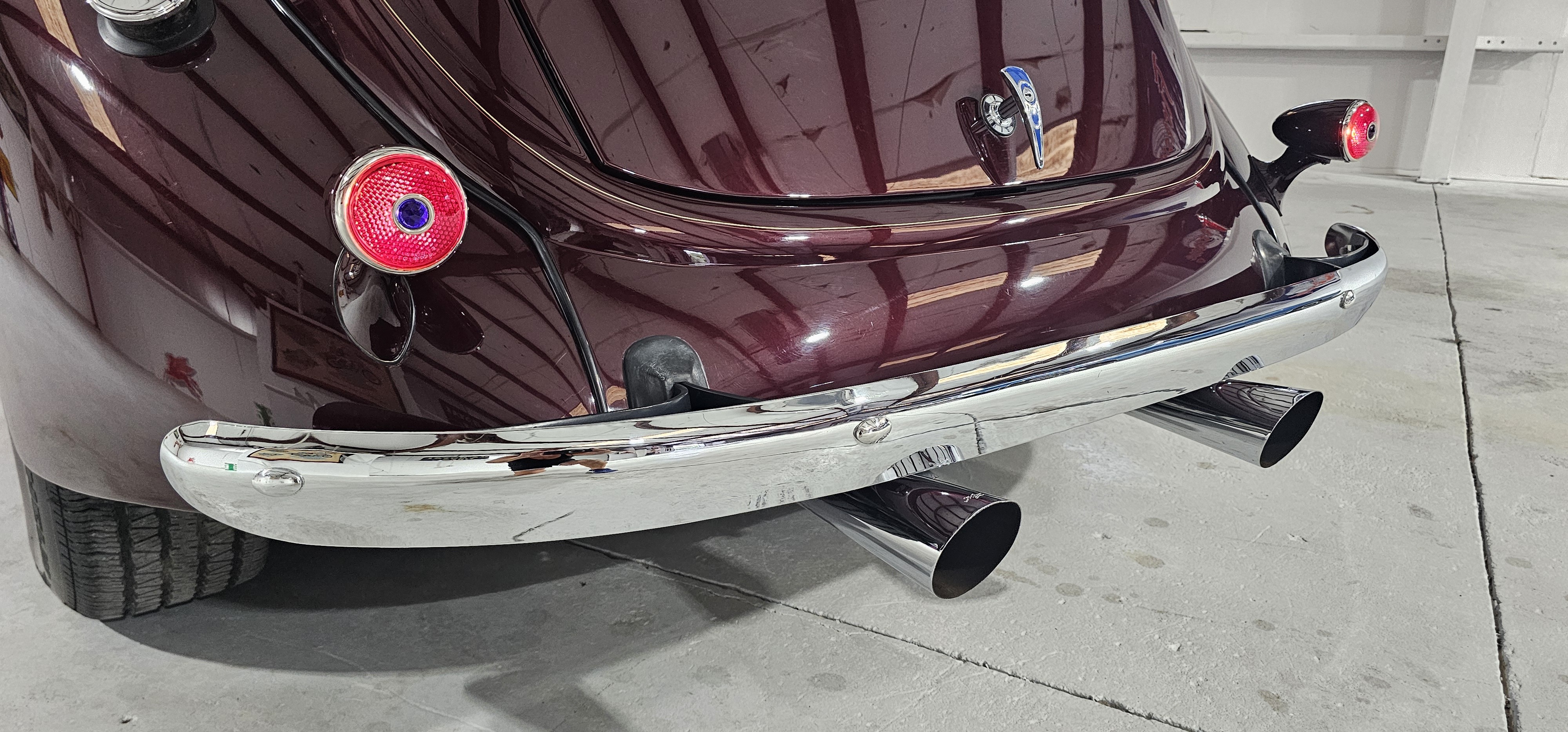 1937 Ford Slant Back Street Rod 34