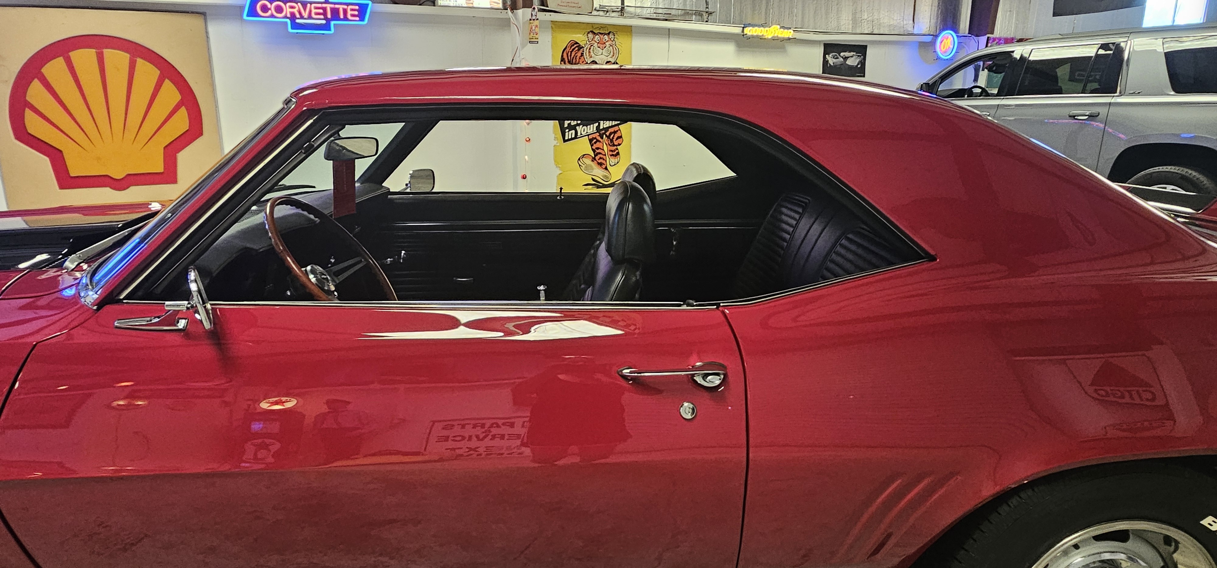 1969 Chevrolet Camaro 18