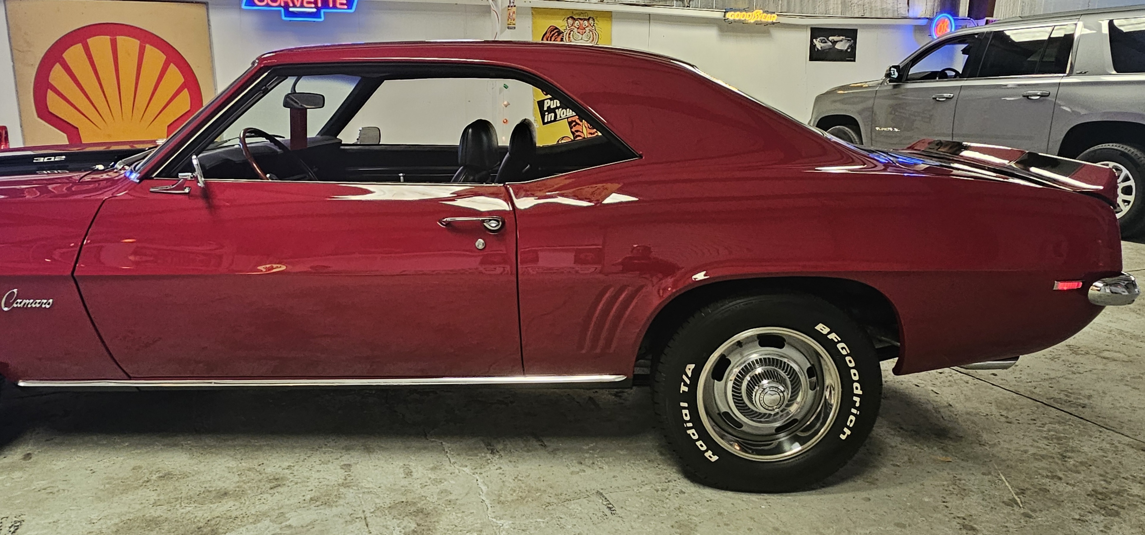 1969 Chevrolet Camaro 31