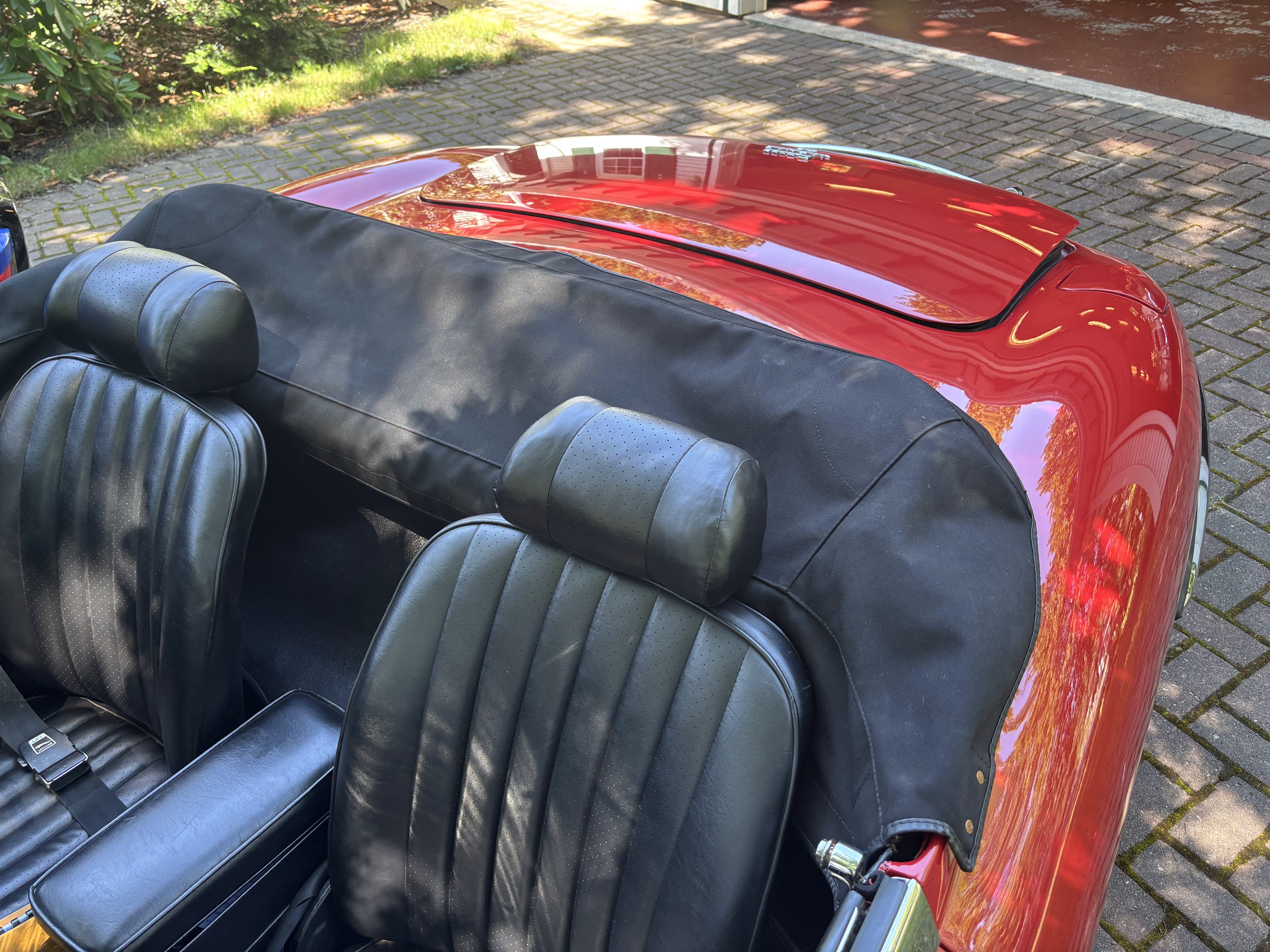 1971 Jaguar E-Type 31