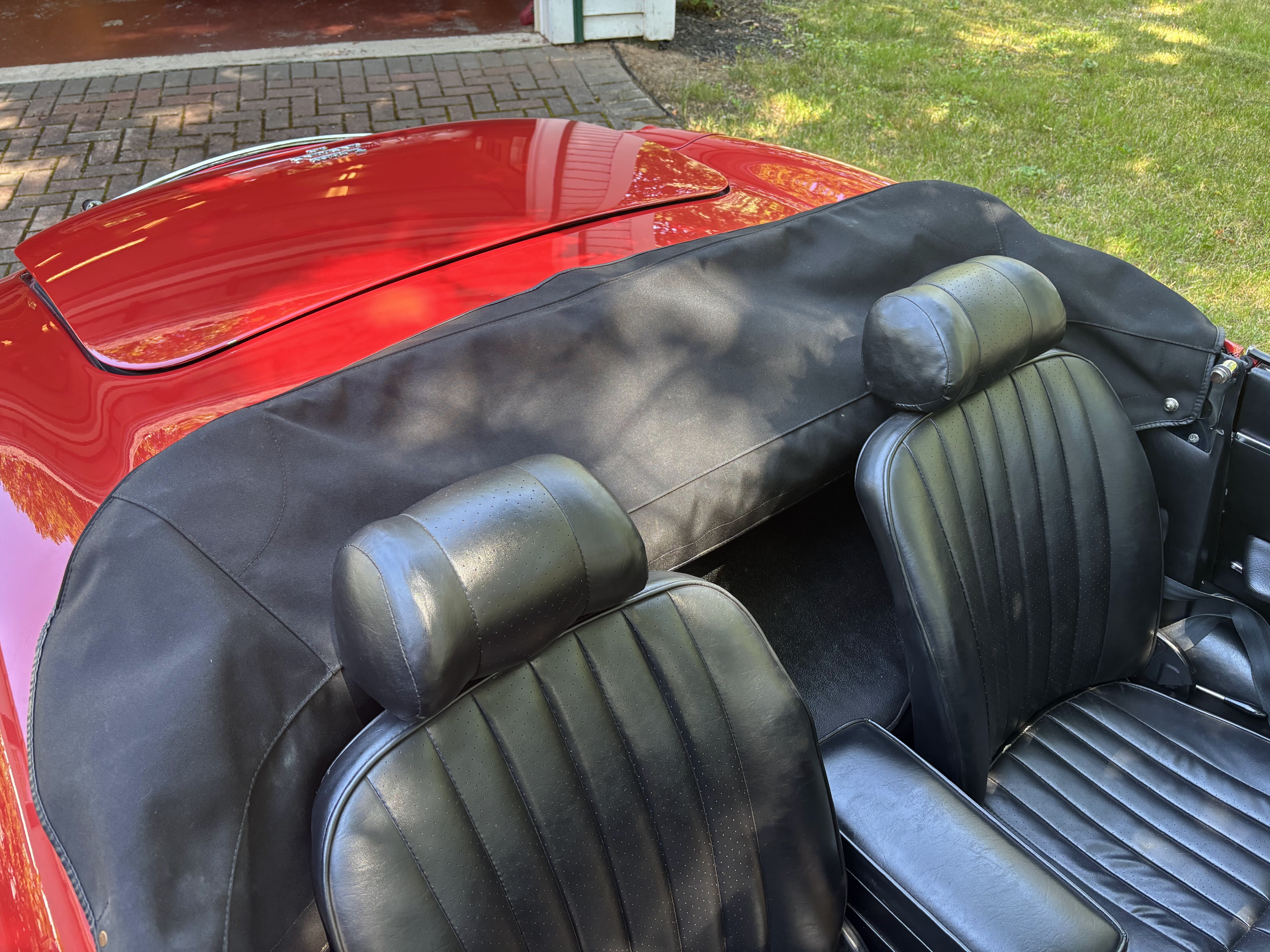 1971 Jaguar E-Type 32