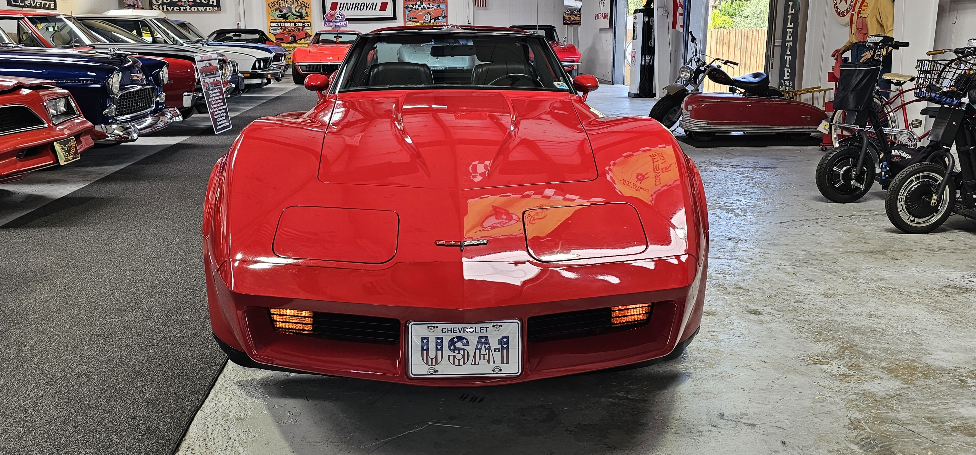 1981 CHEVROLET CORVETTE 2