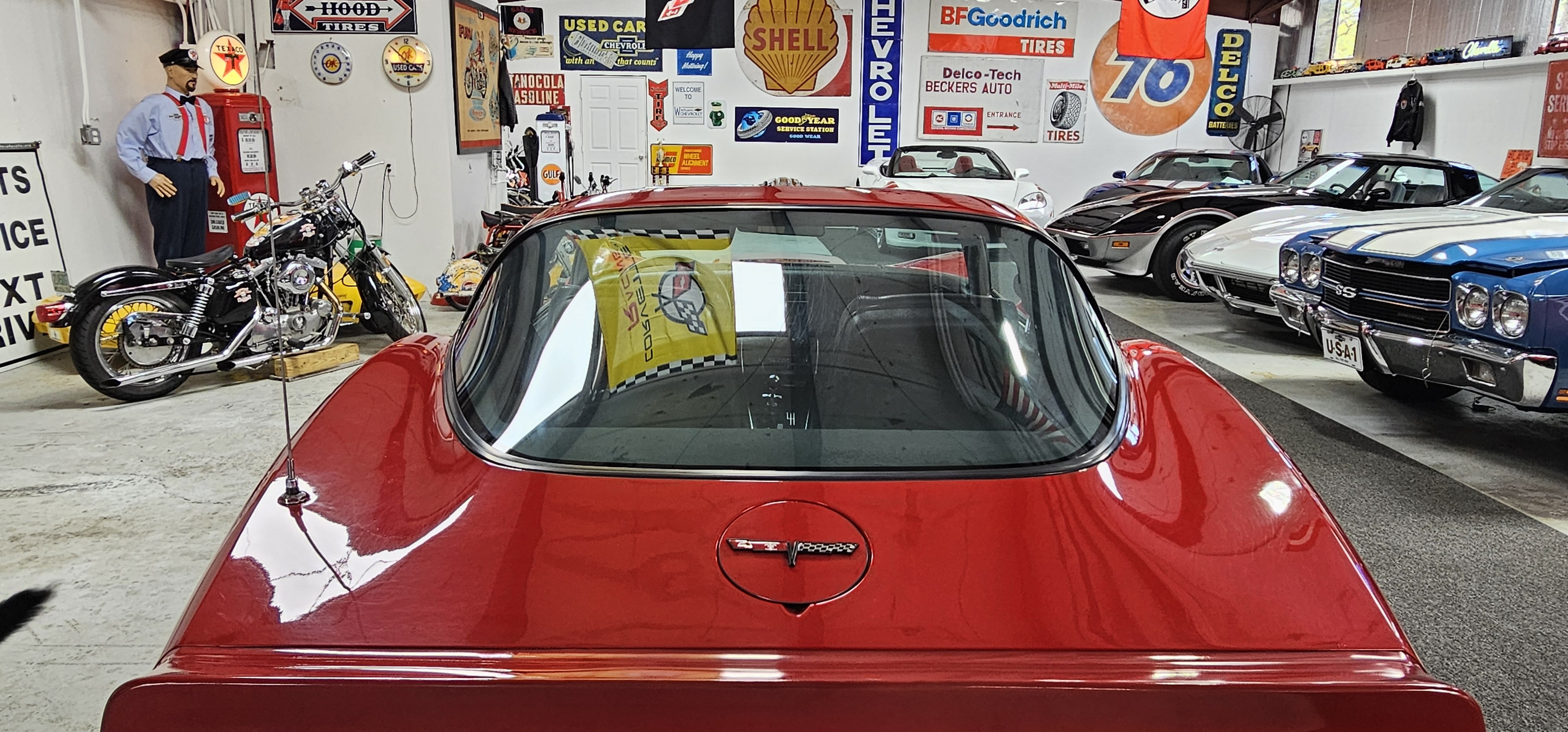 1981 CHEVROLET CORVETTE 9