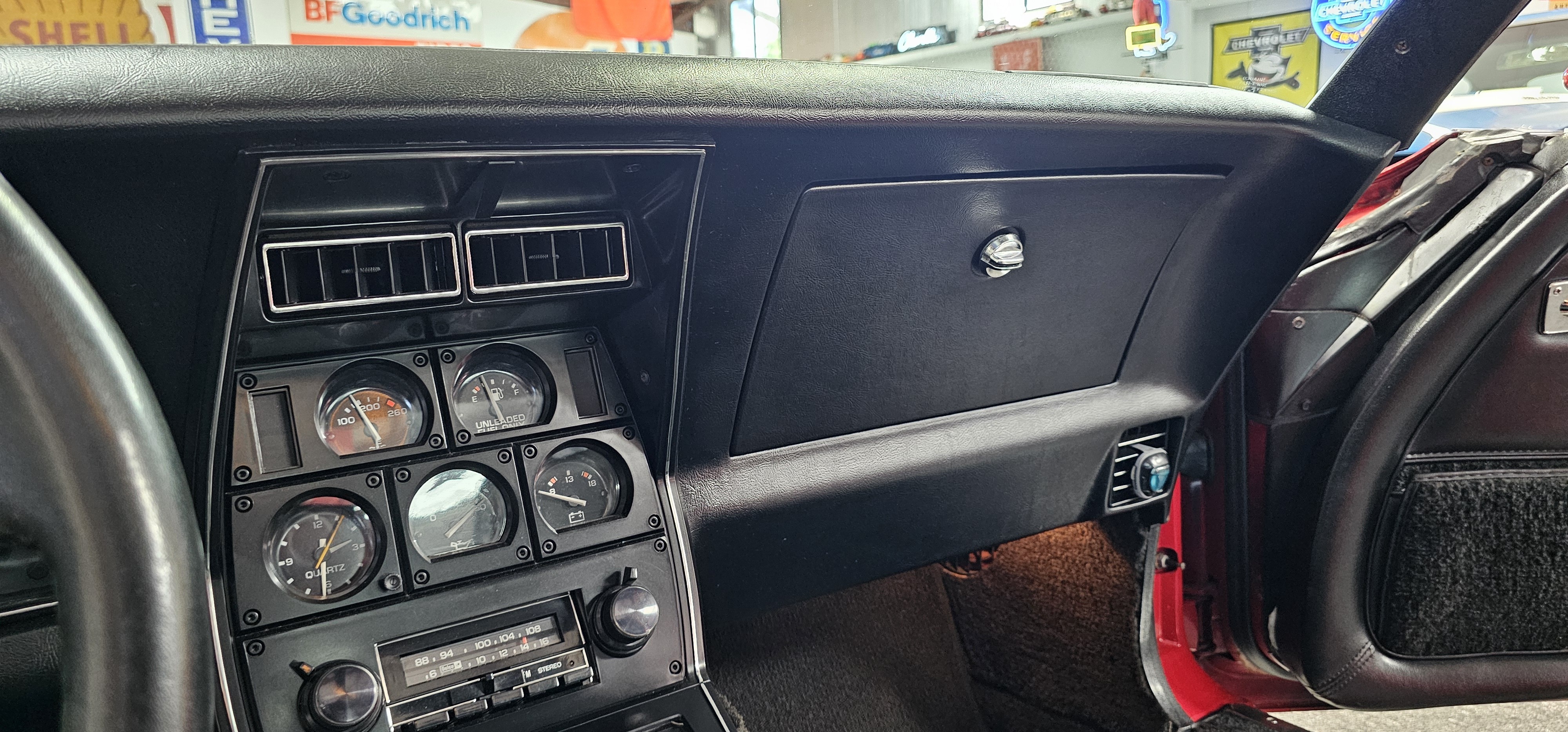 1981 CHEVROLET CORVETTE 60