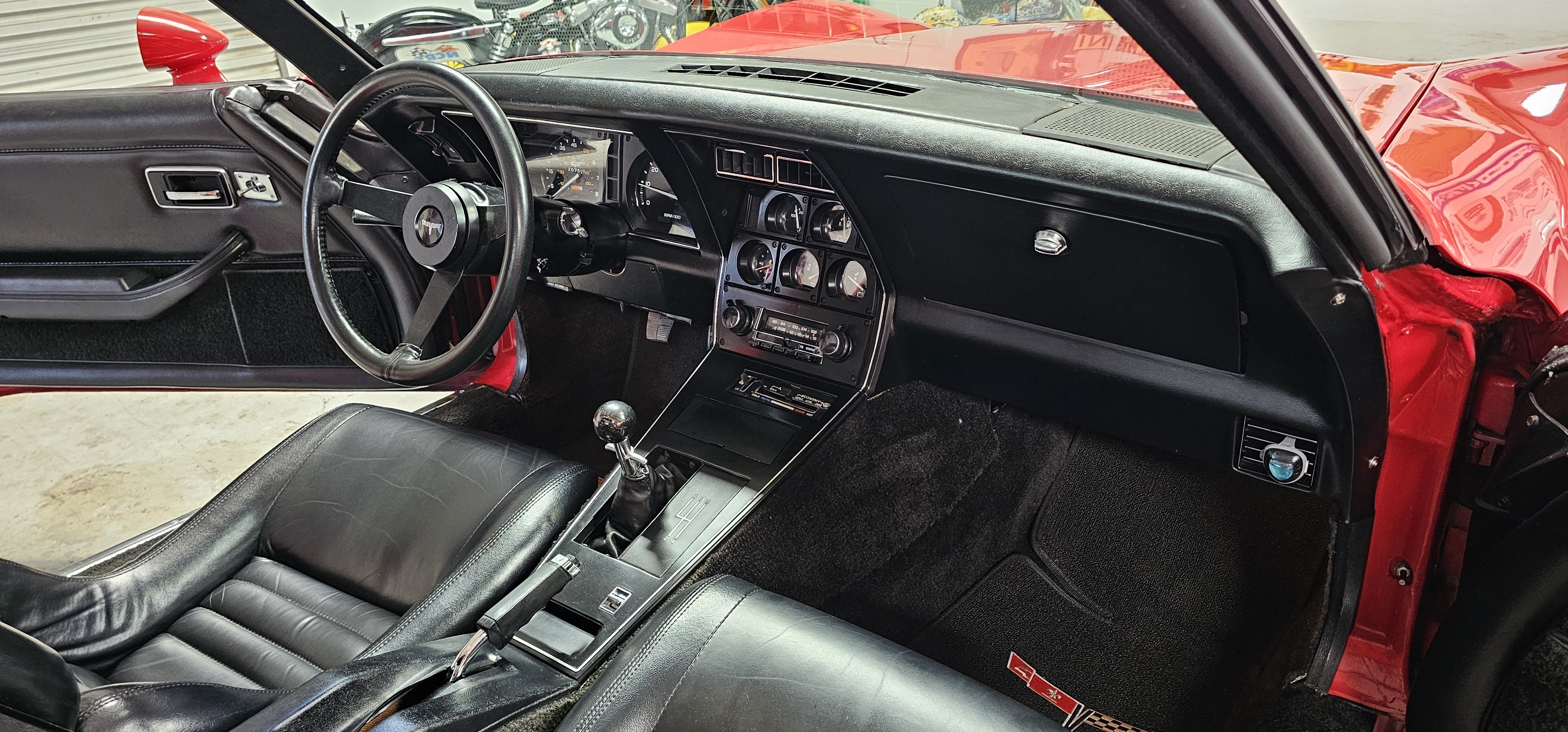 1981 CHEVROLET CORVETTE 65