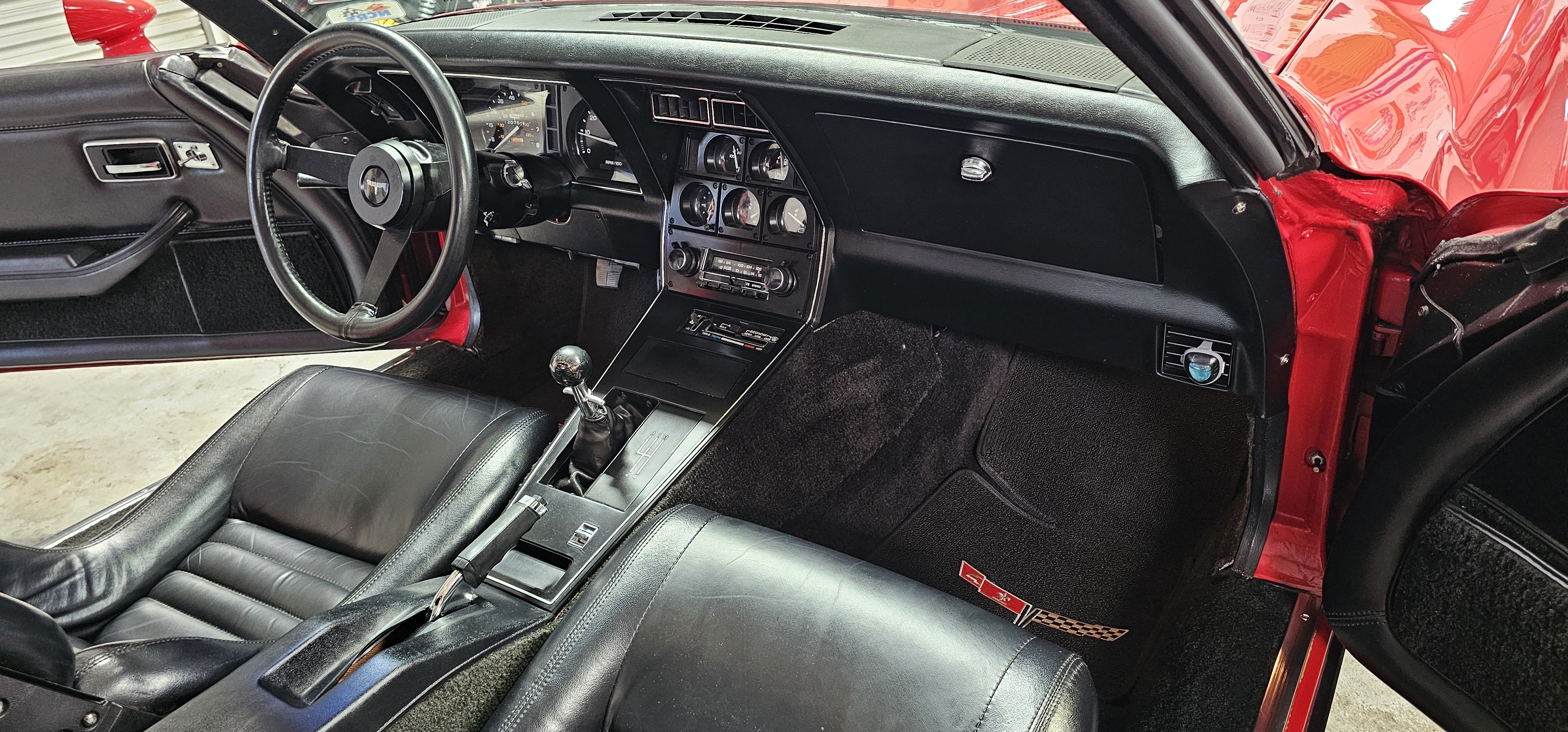 1981 CHEVROLET CORVETTE 69