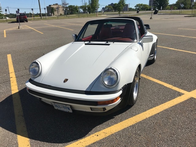 1988 Porsche 911 Carrera 7