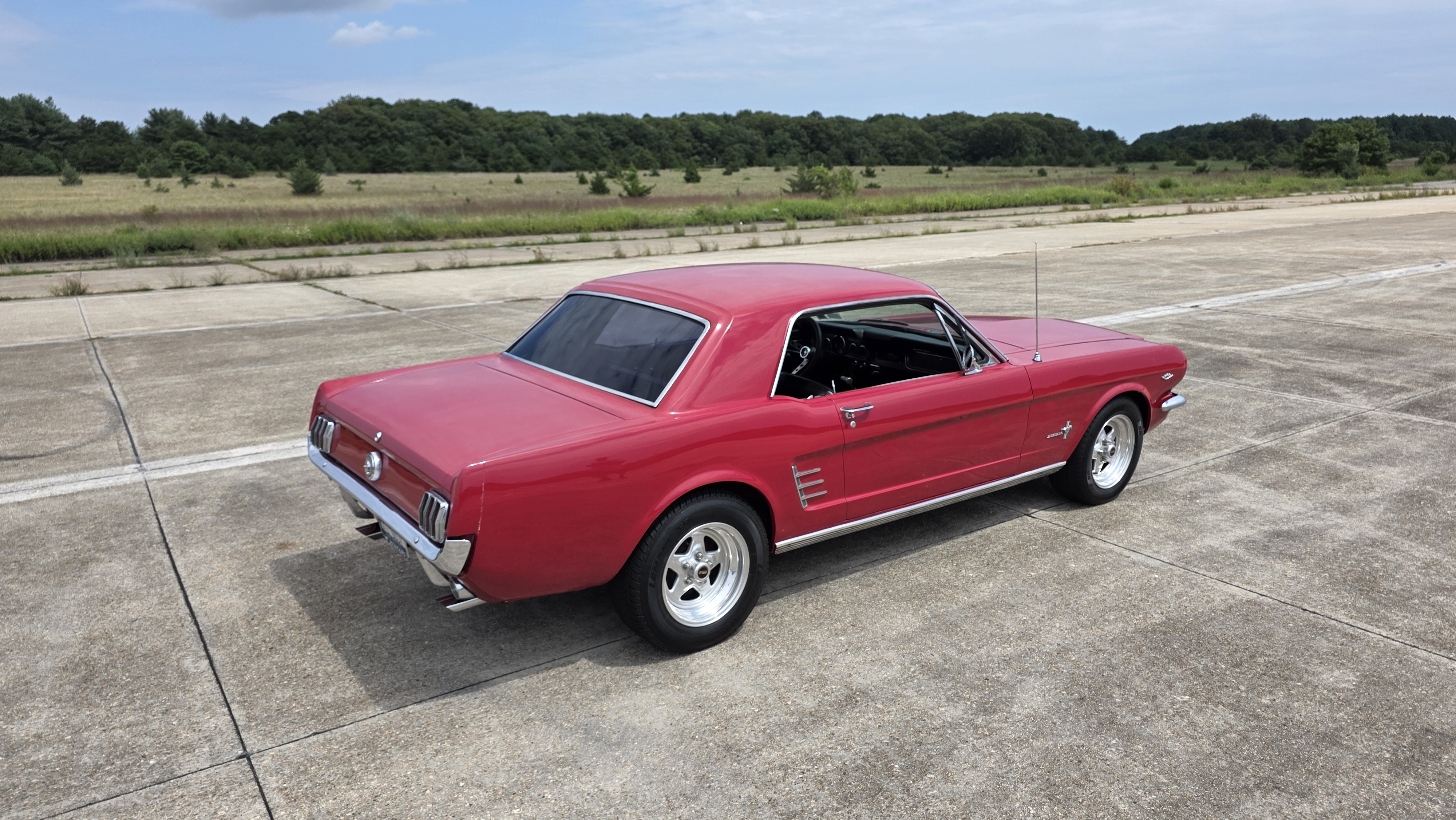1966 Ford Mustang 4
