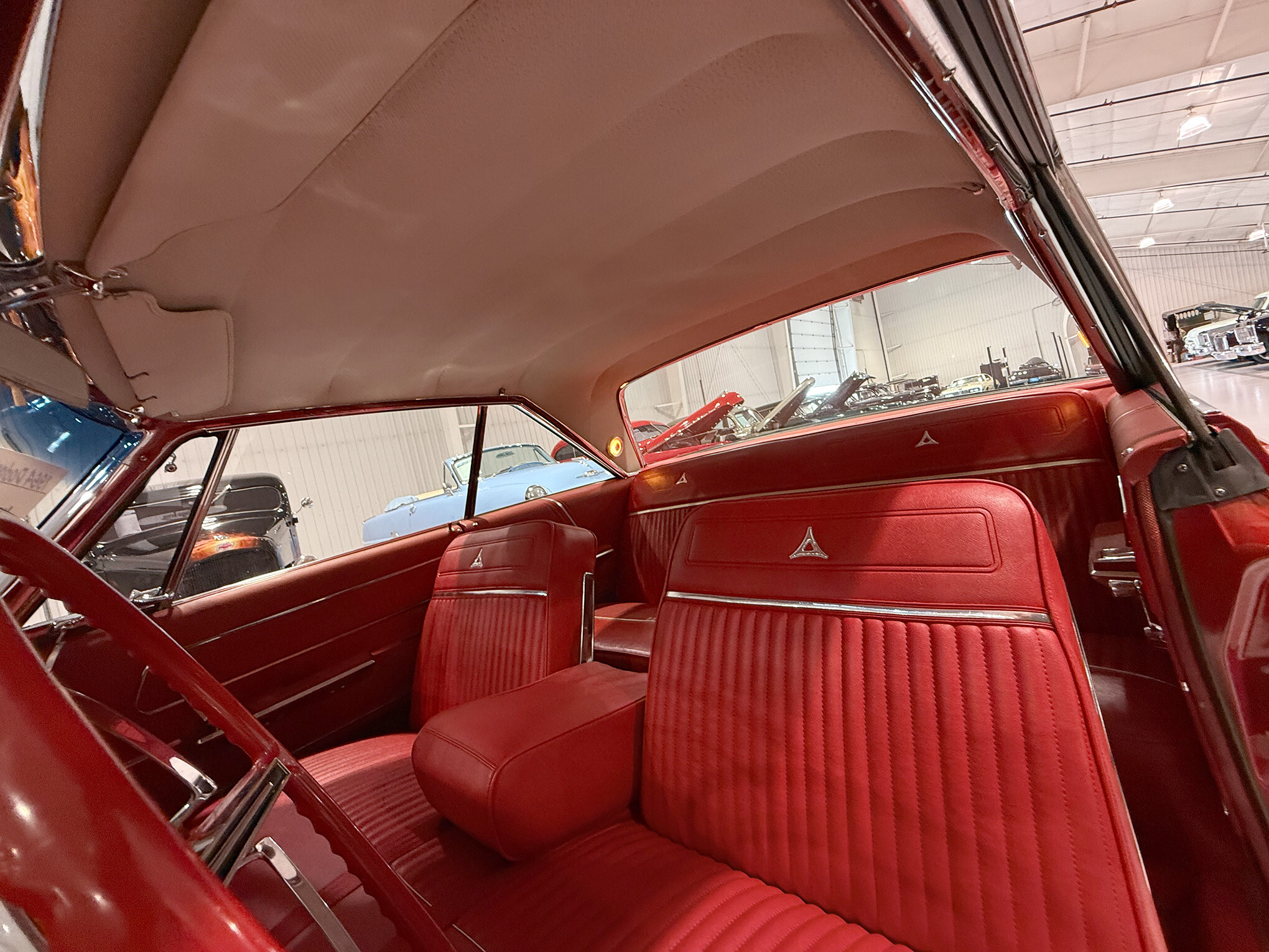 1964 Dodge Polara 22