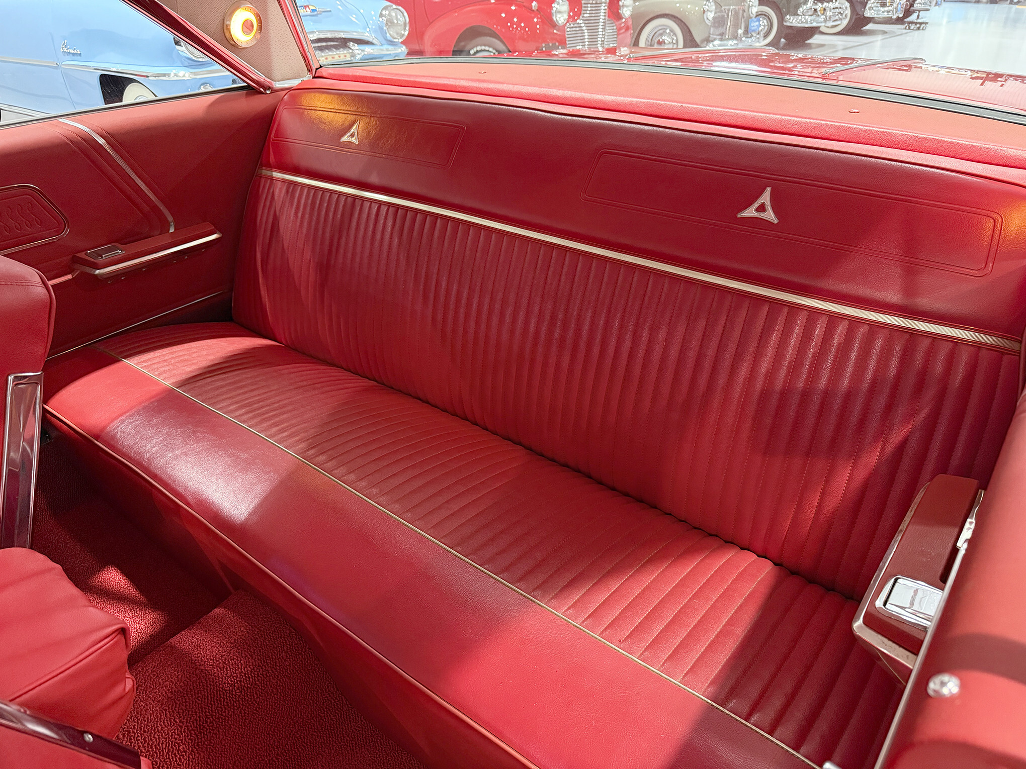 1964 Dodge Polara 23