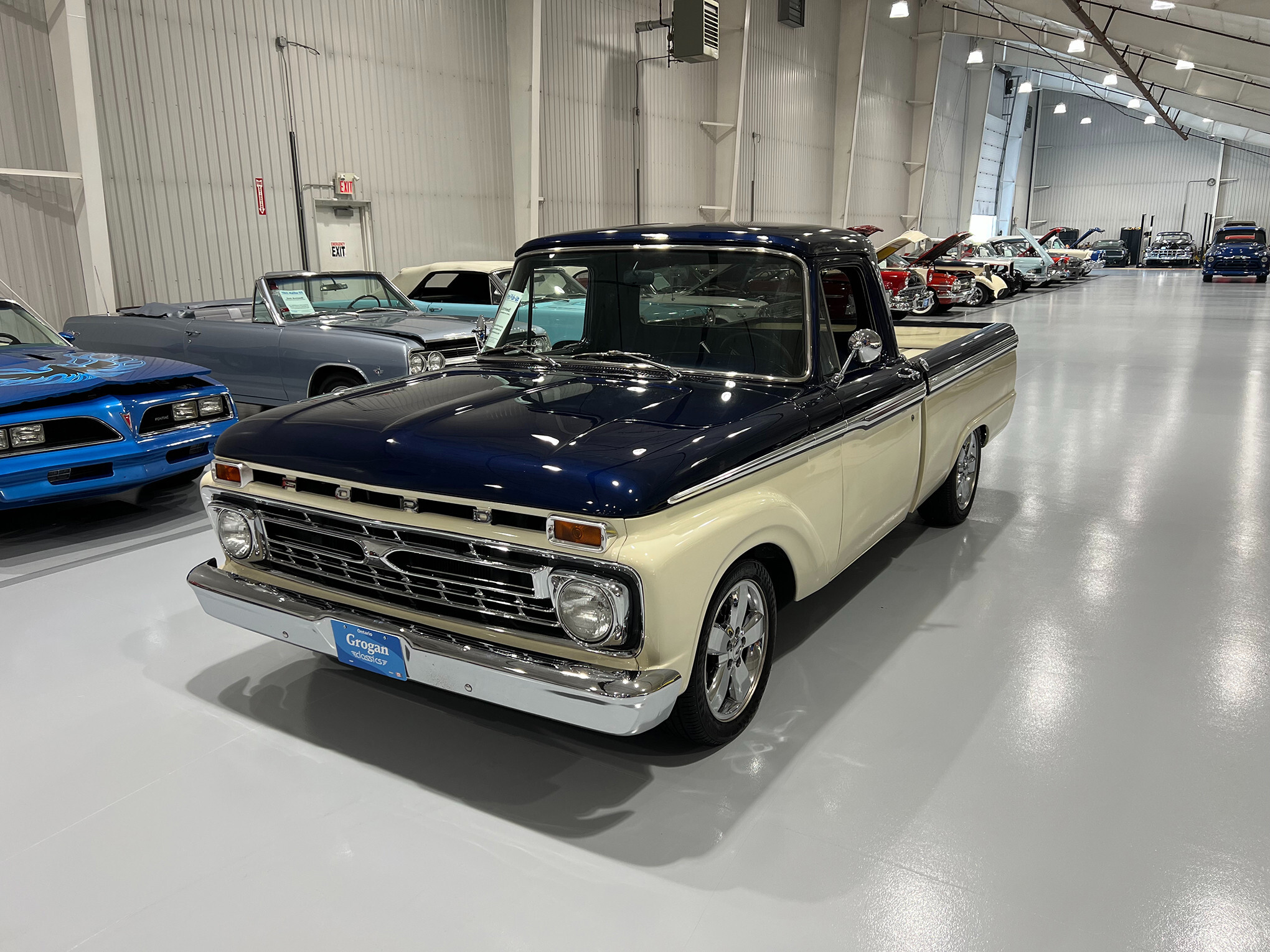 1966 Ford F100 Custom 2