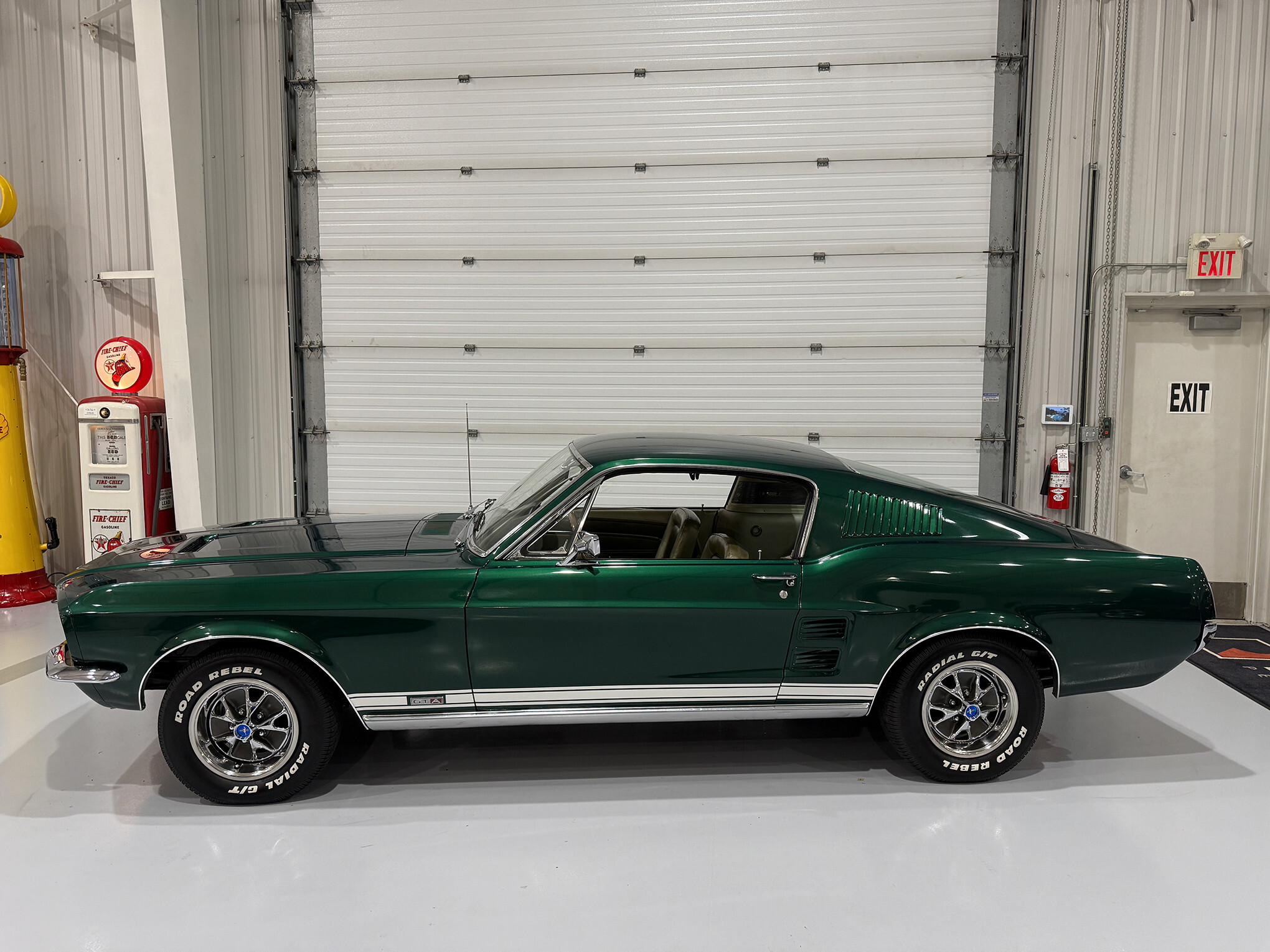 1967 Ford Mustang GT 6