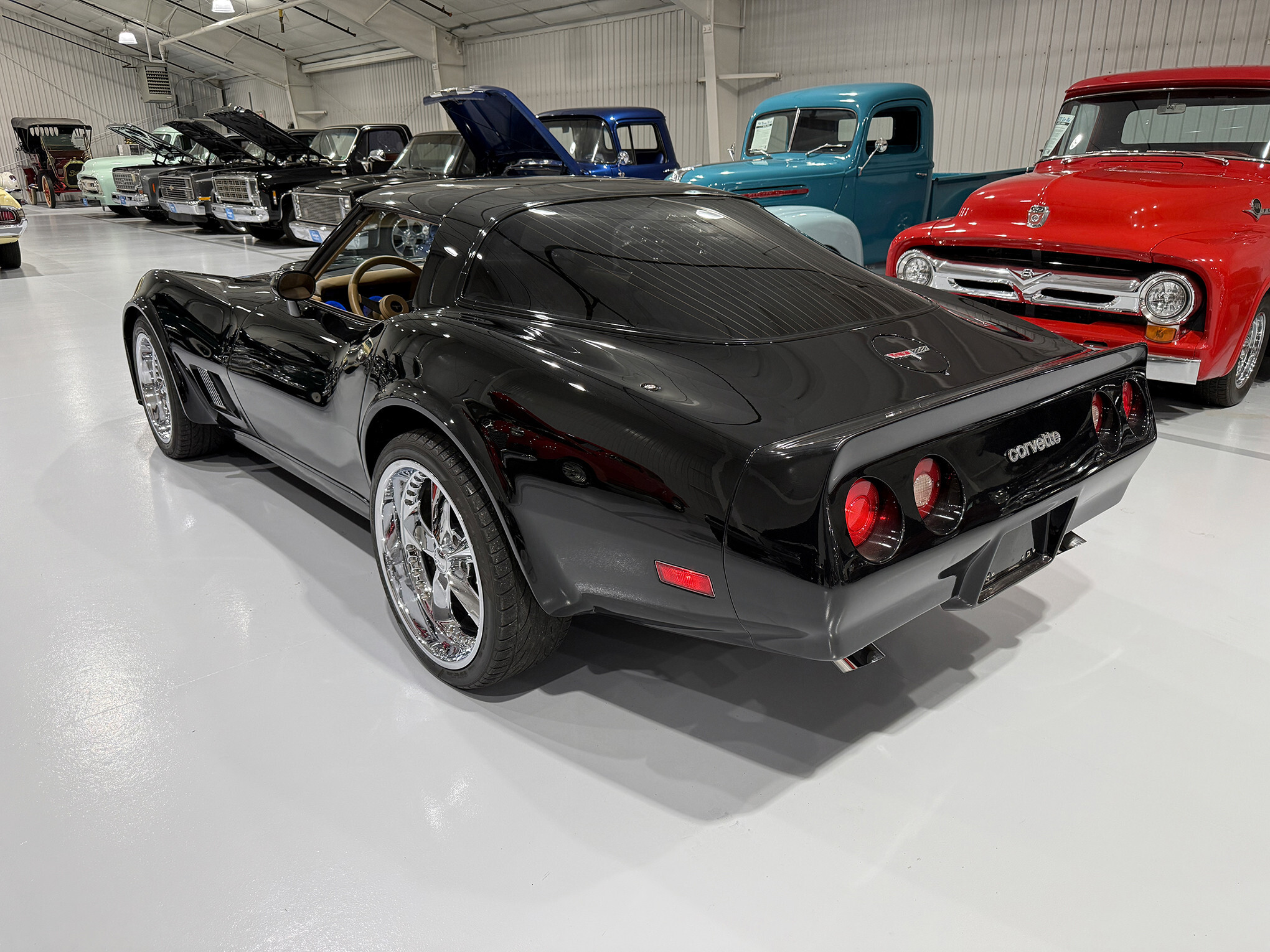1981 Chevrolet Corvette Custom 7