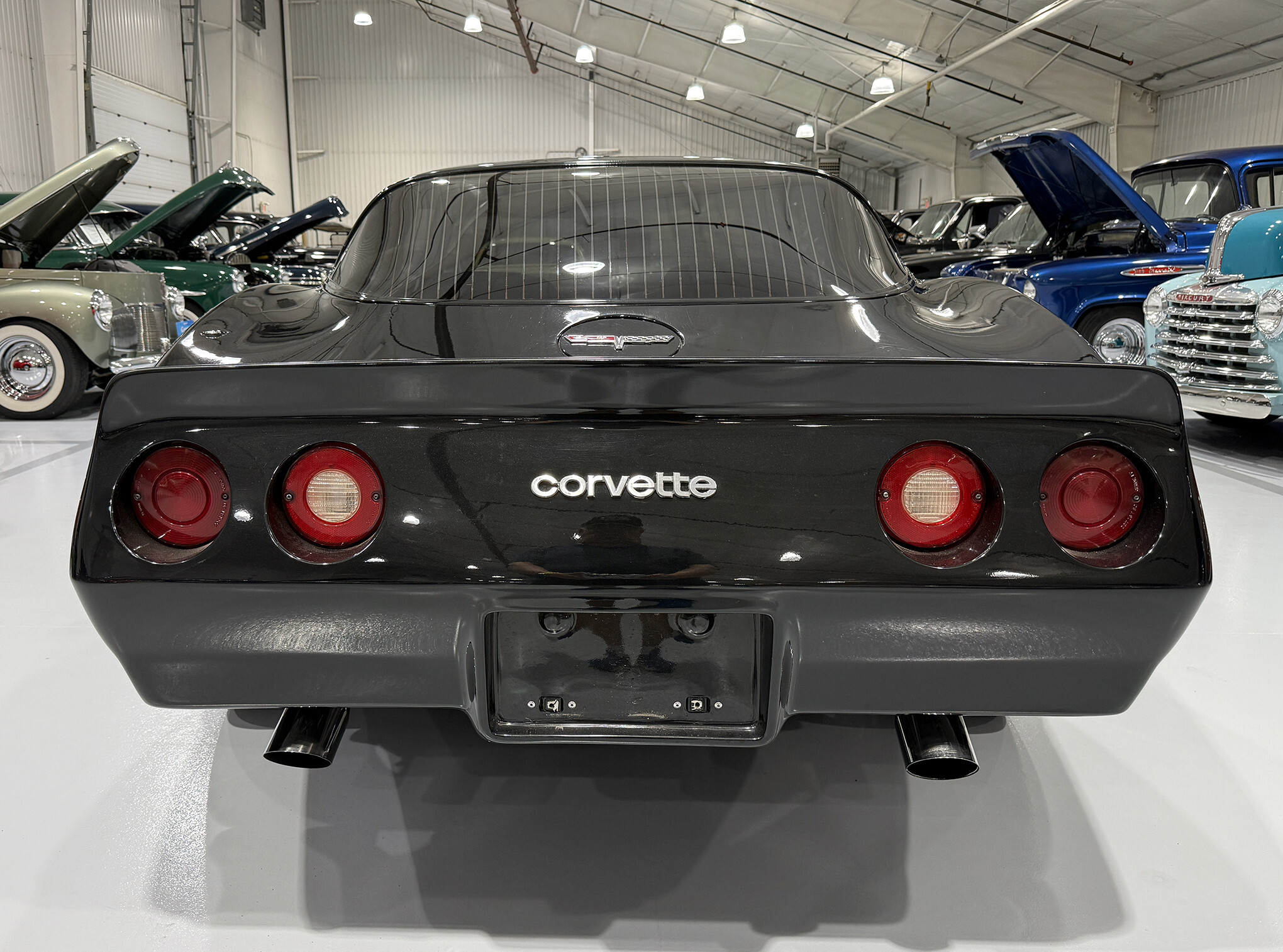 1981 Chevrolet Corvette Custom 11