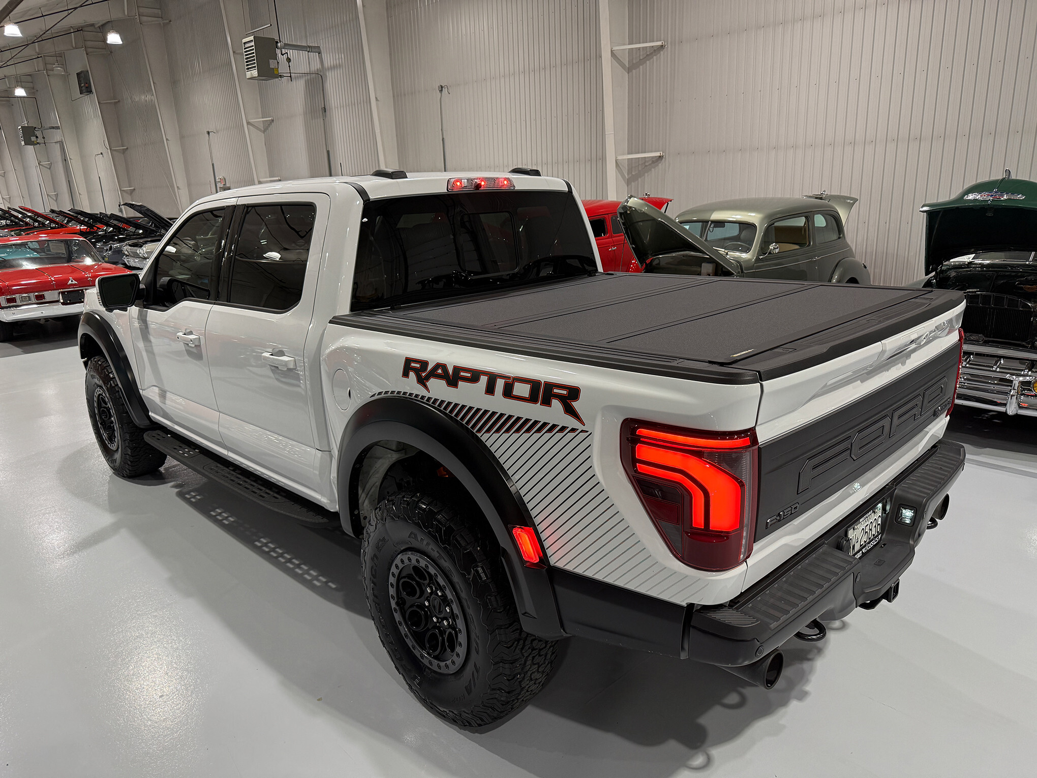 2025 Ford F-150 Raptor 7