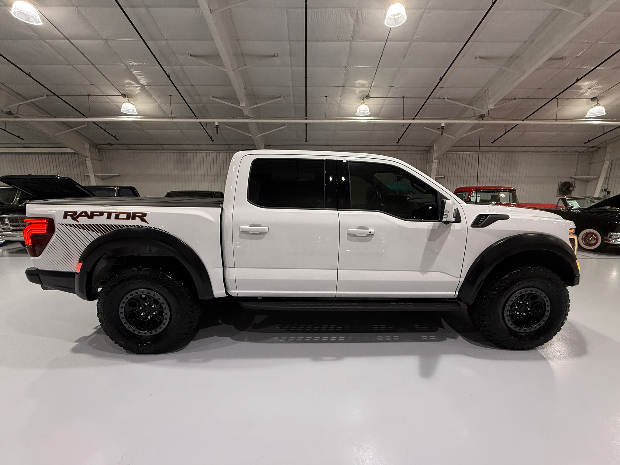 2025 Ford F-150 Raptor 11
