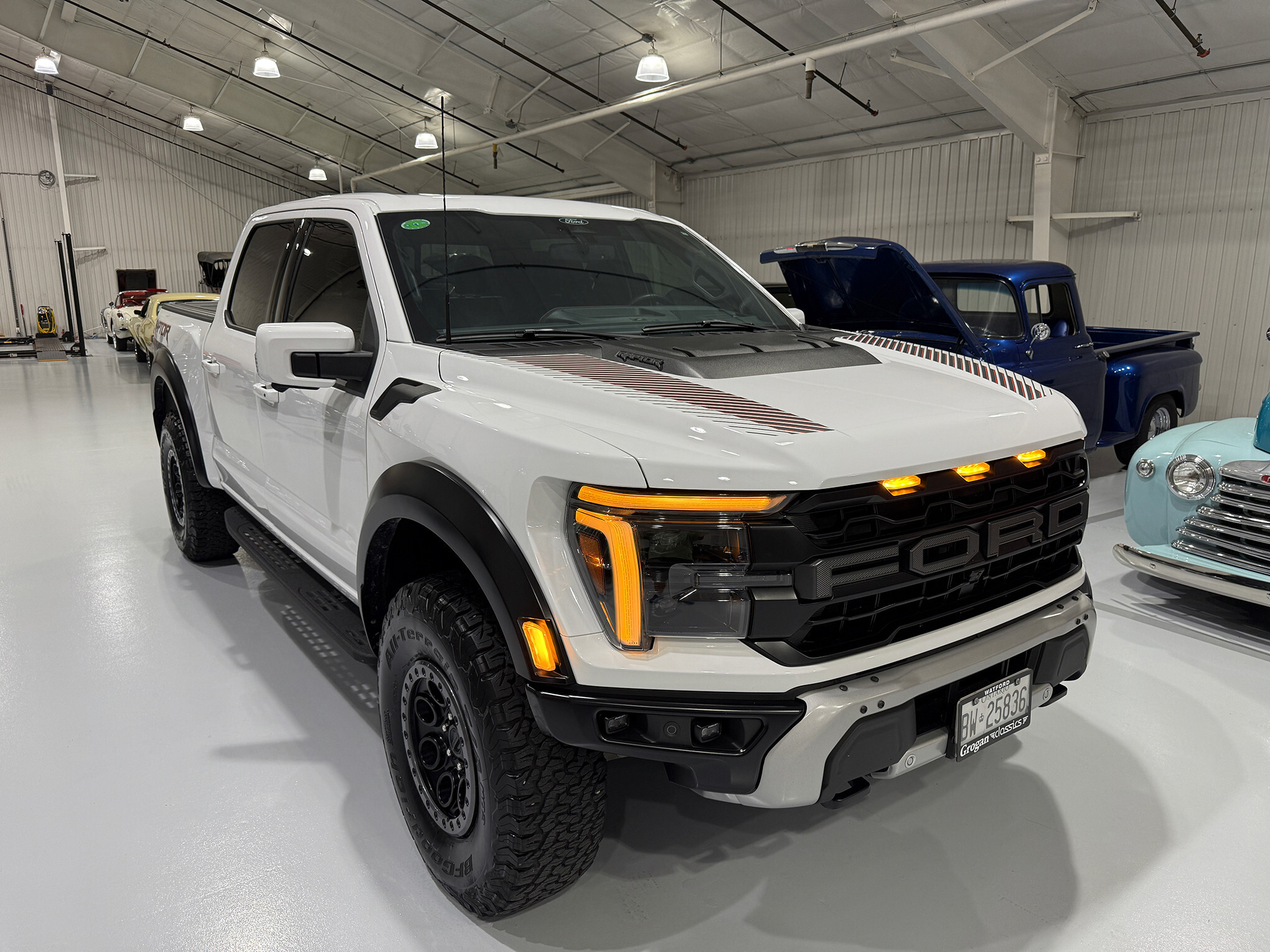 2025 Ford F-150 Raptor 12