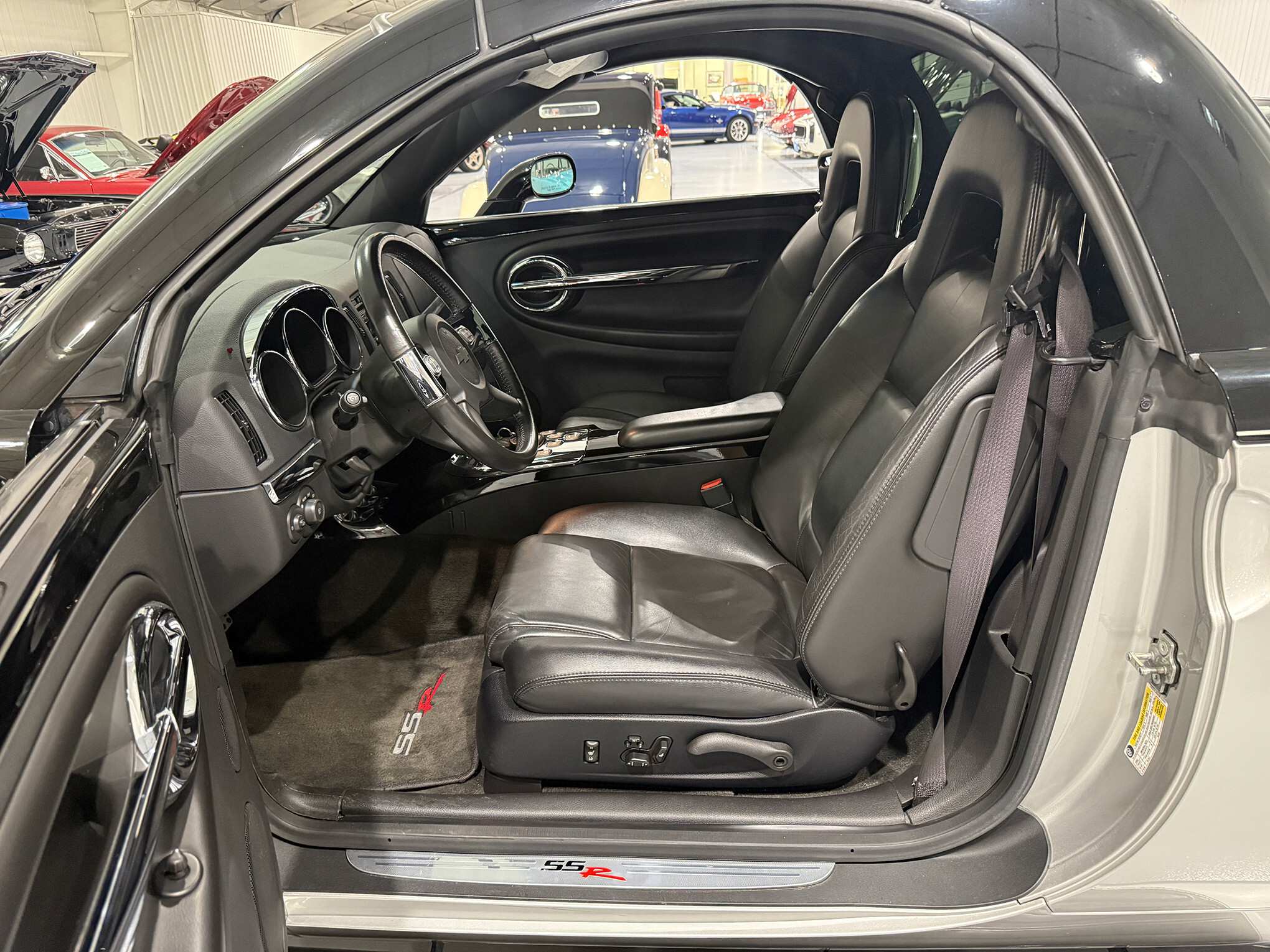 2006 Chevrolet SSR 35