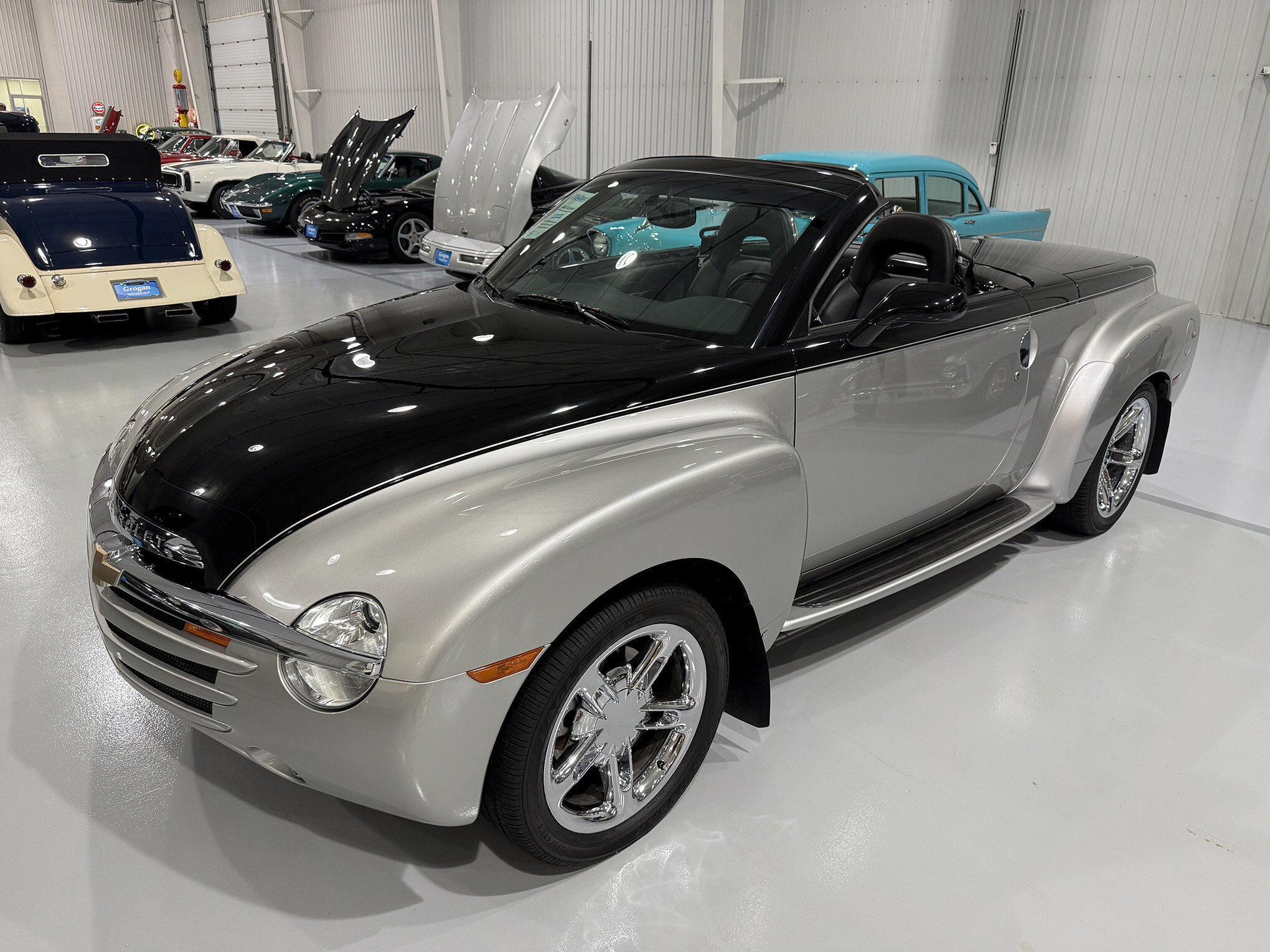 2006 Chevrolet SSR 26