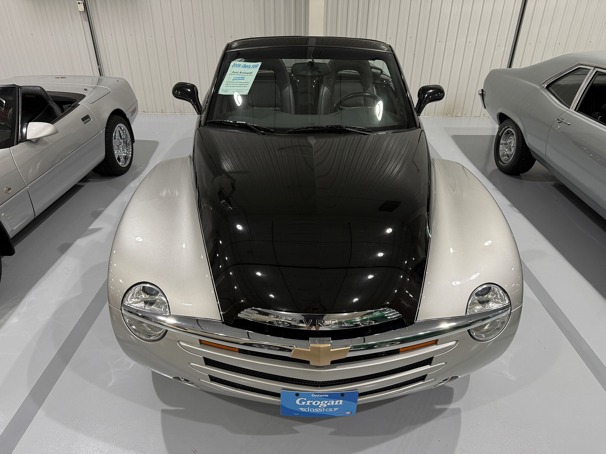 2006 Chevrolet SSR 23