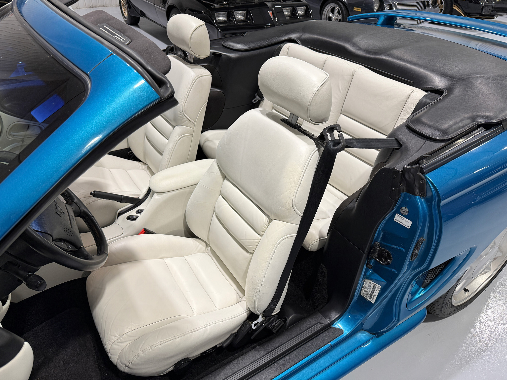 1995 Ford Mustang GT 22
