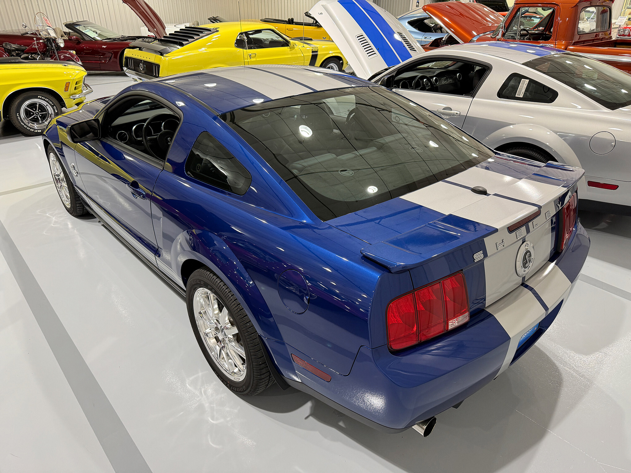 2009 ForD Shelby GT500 6