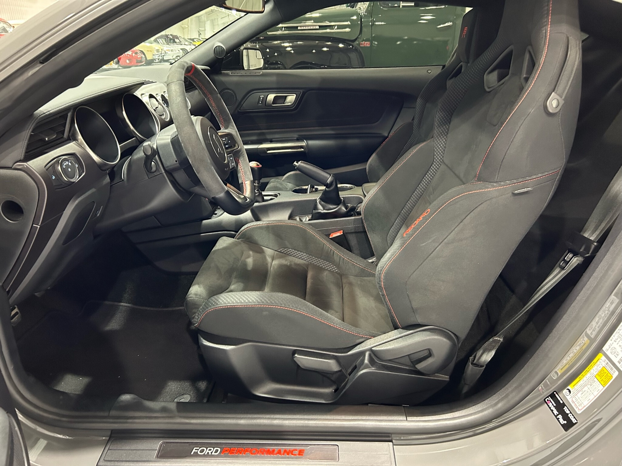 2018 Ford Shelby GT350 17